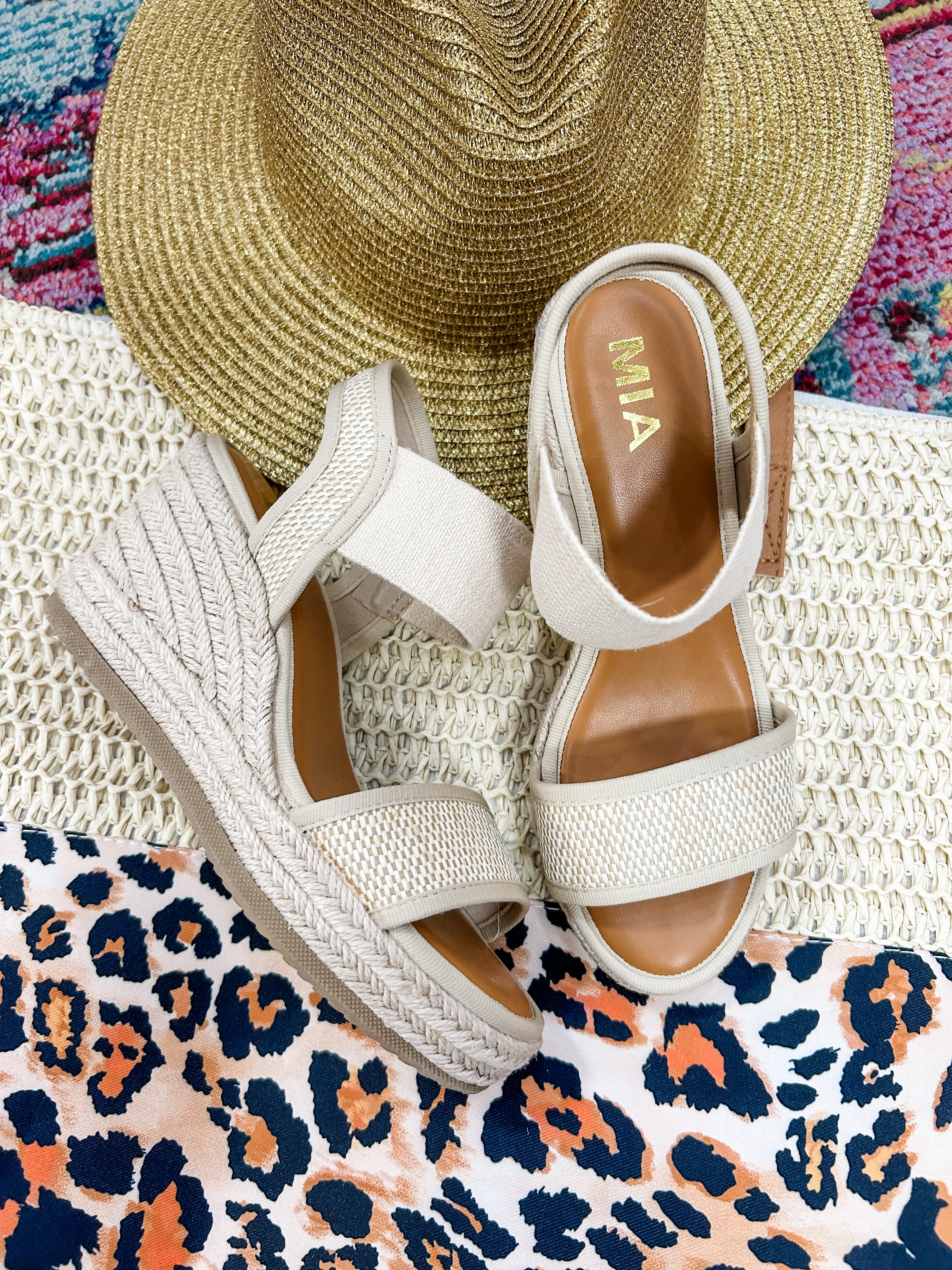 Berniece Natural Wedge