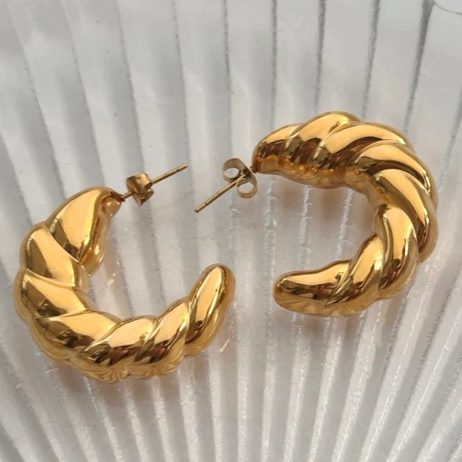 The Amelia Gold Hoop Earrings