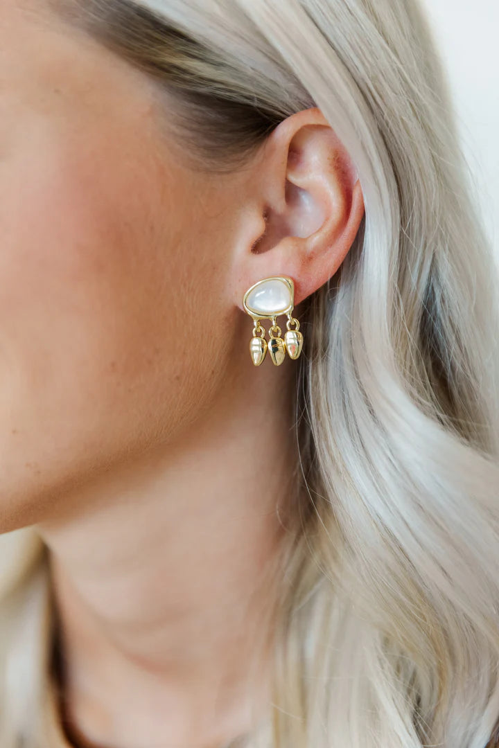 Alise Gold & Pearl Earrings