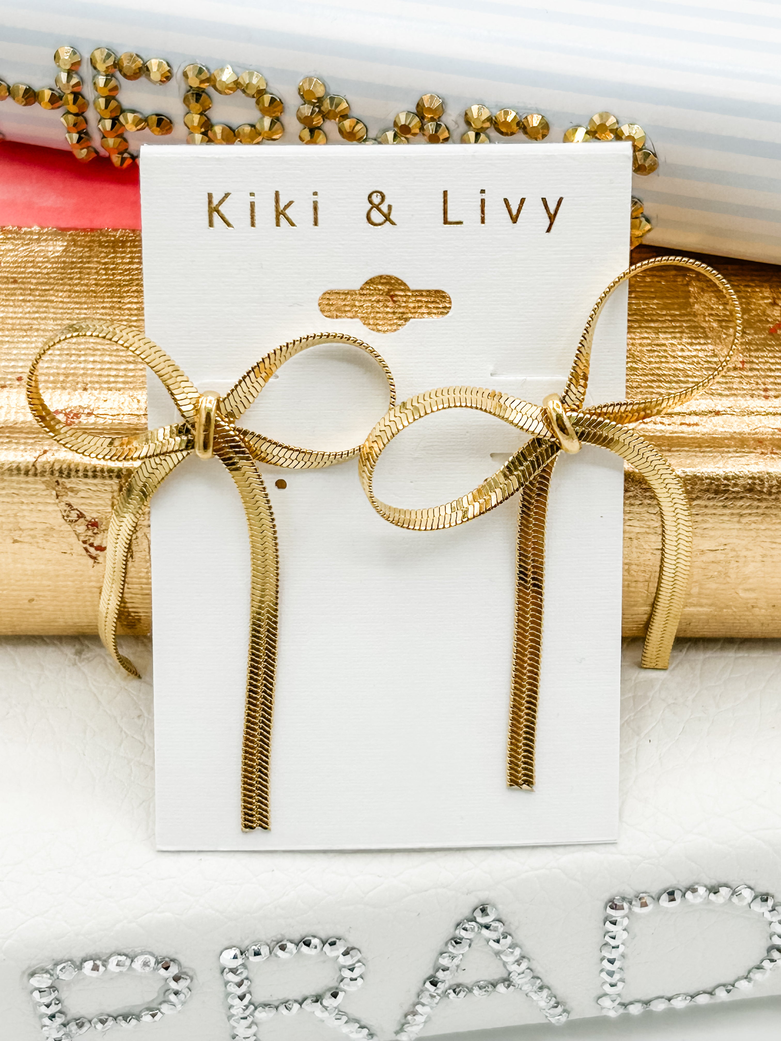 Herringbone Chain Bow Earrings