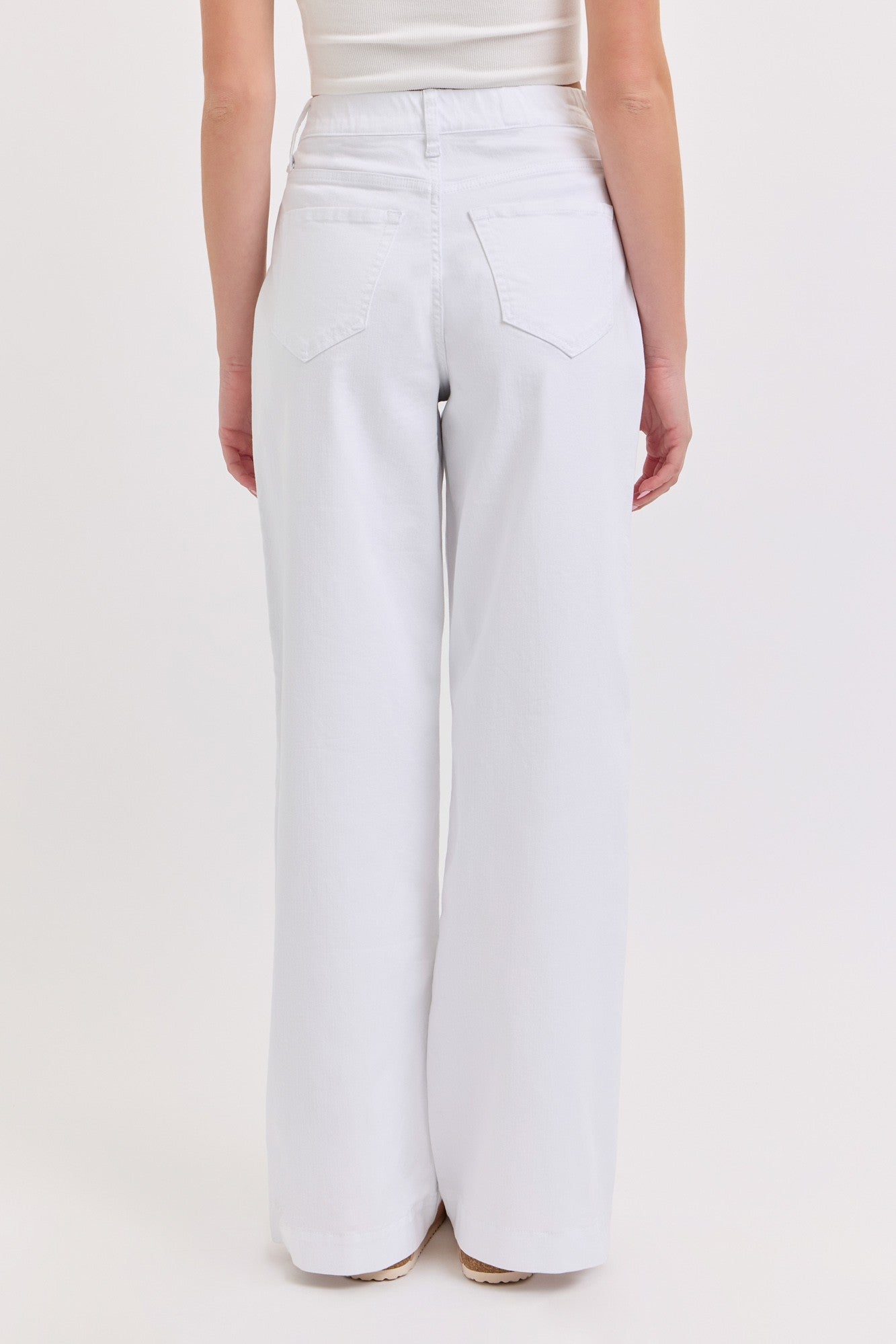 White High Rise Pull On Wide Leg Jean