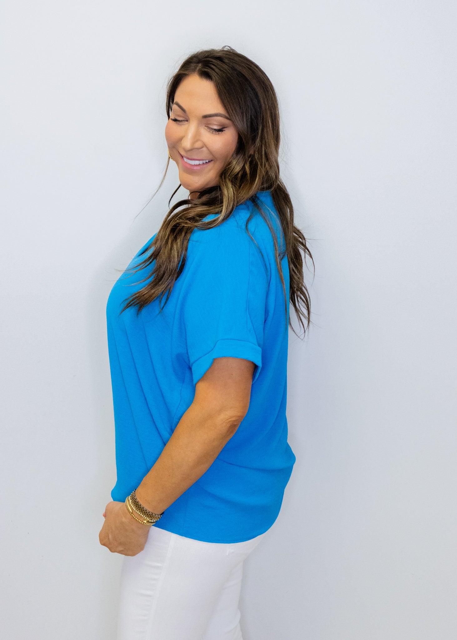 Ultra Turquoise Solid V-Neck Top