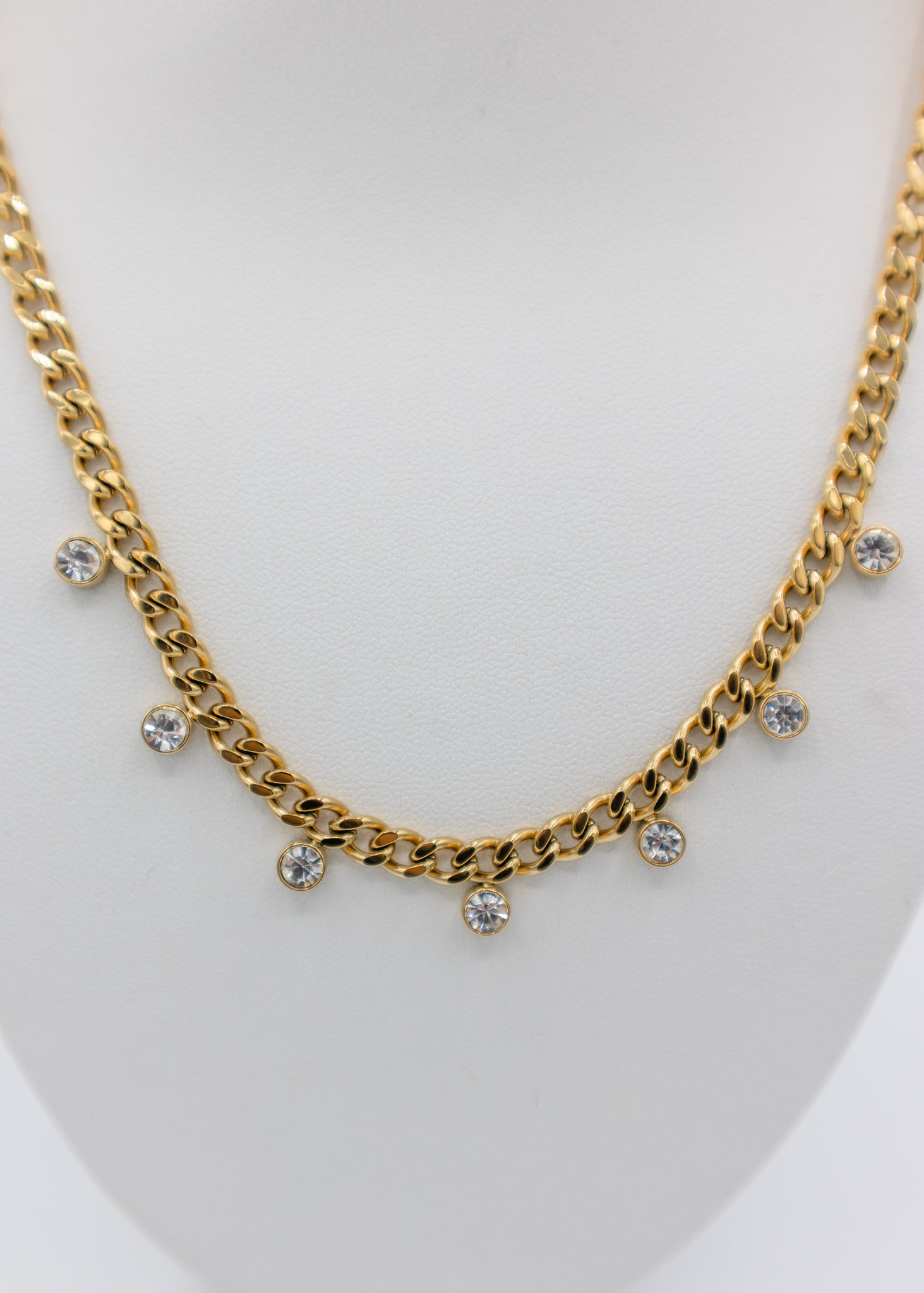 The Gold Zoe Necklace