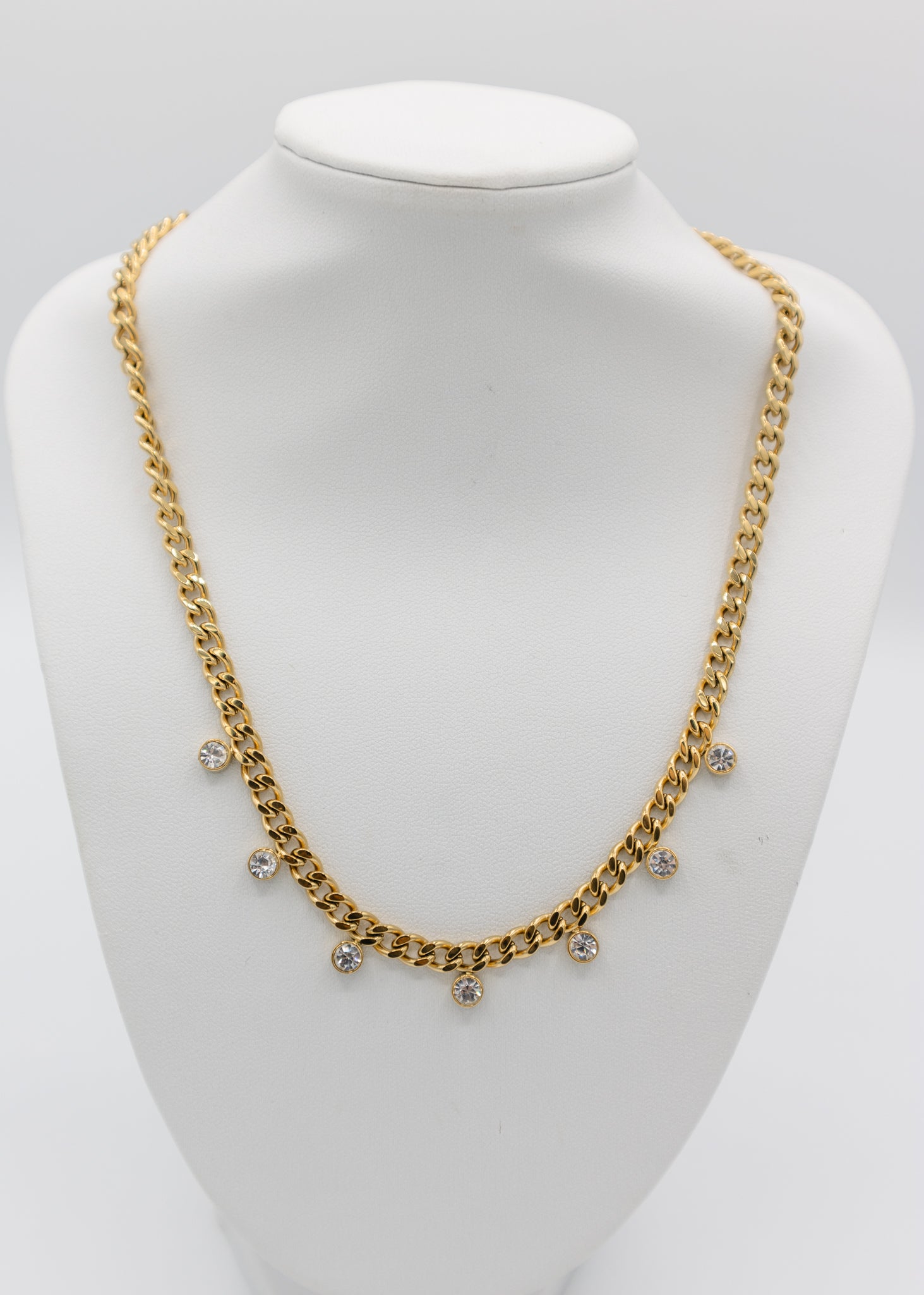 The Gold Zoe Necklace