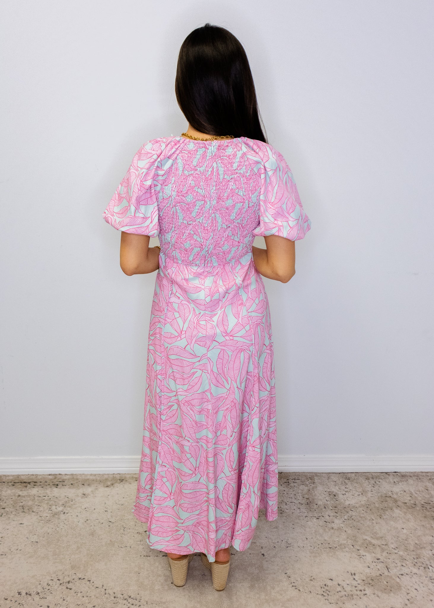 Pink Tropical Print Puff Sleeve Midi Dress