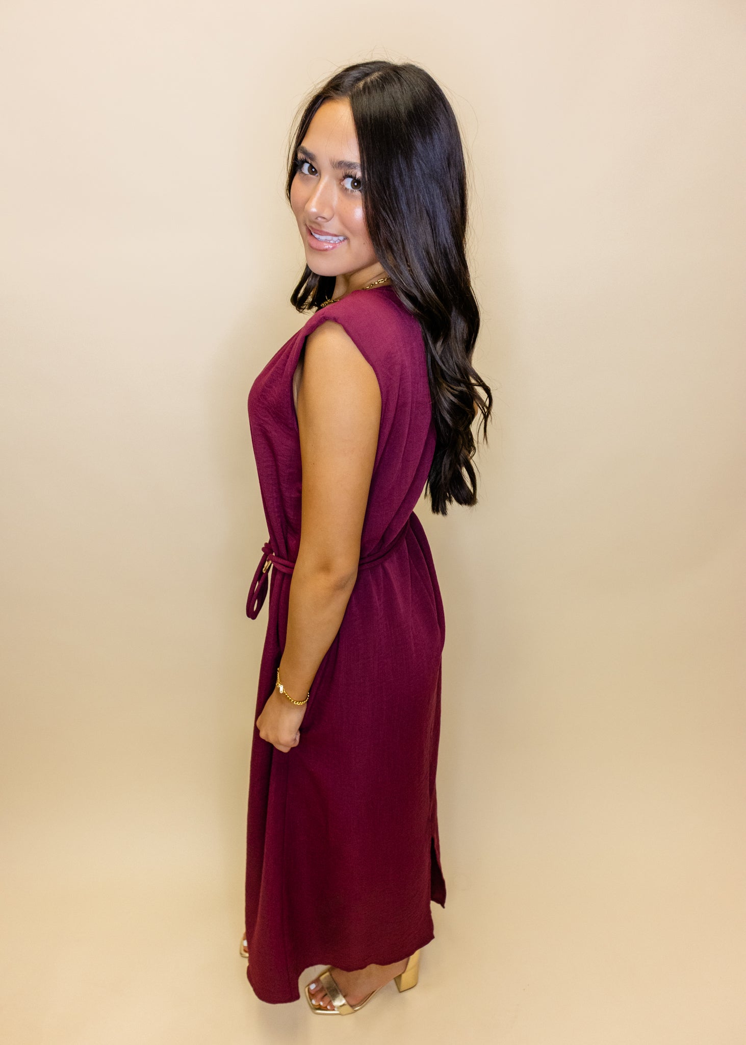 Maroon Solid Belted Midi Dress