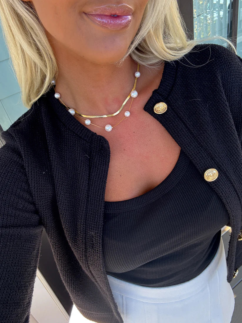 The Avery Gold Pearl Necklace