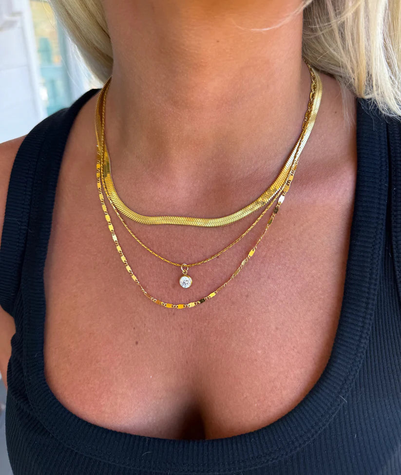 The Amelia Gold Layer Necklace