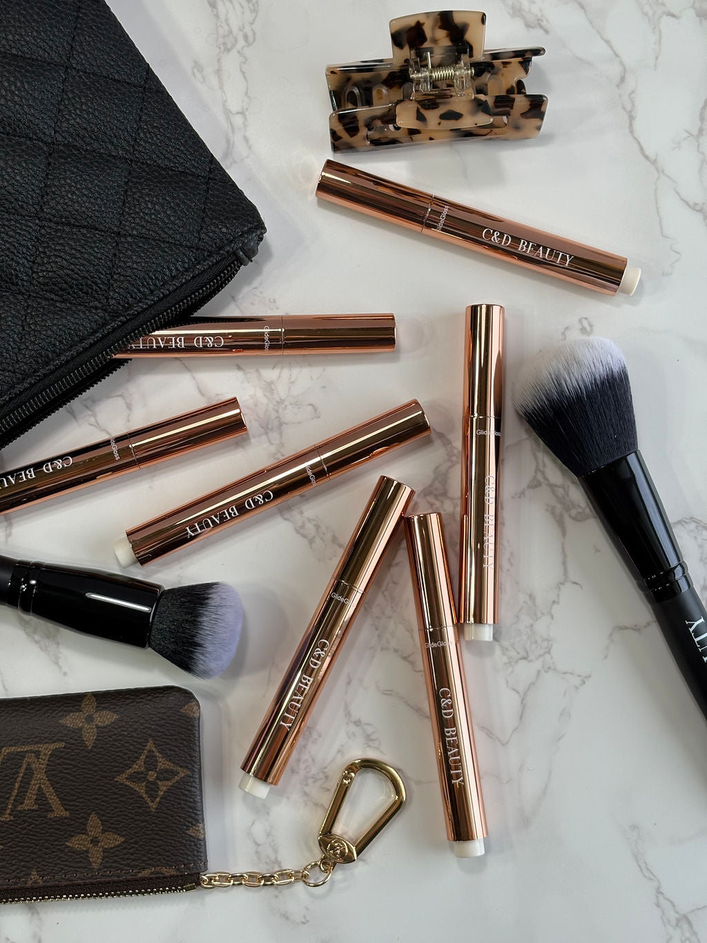 GlideGloss Shimmer Lip Balm Praline