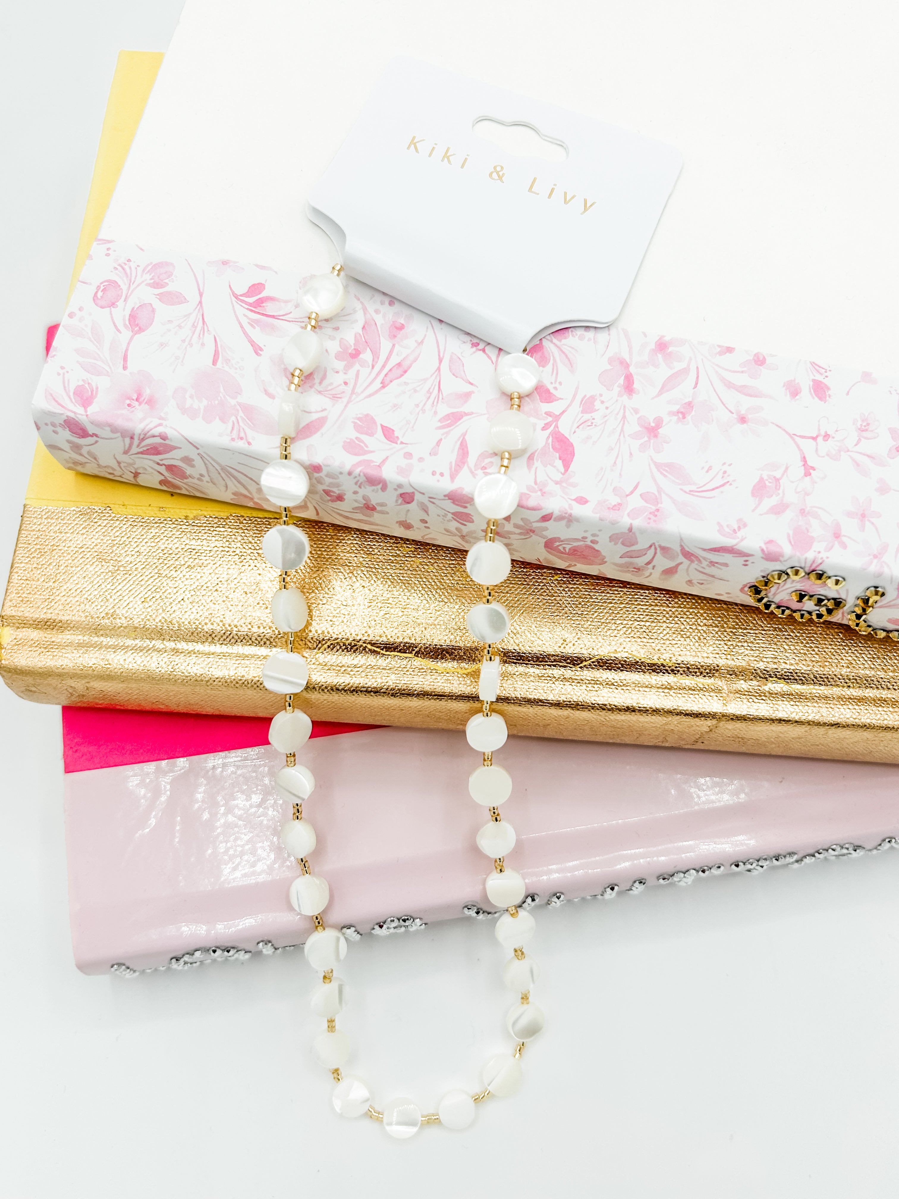White Flat & Gold Beads Necklace