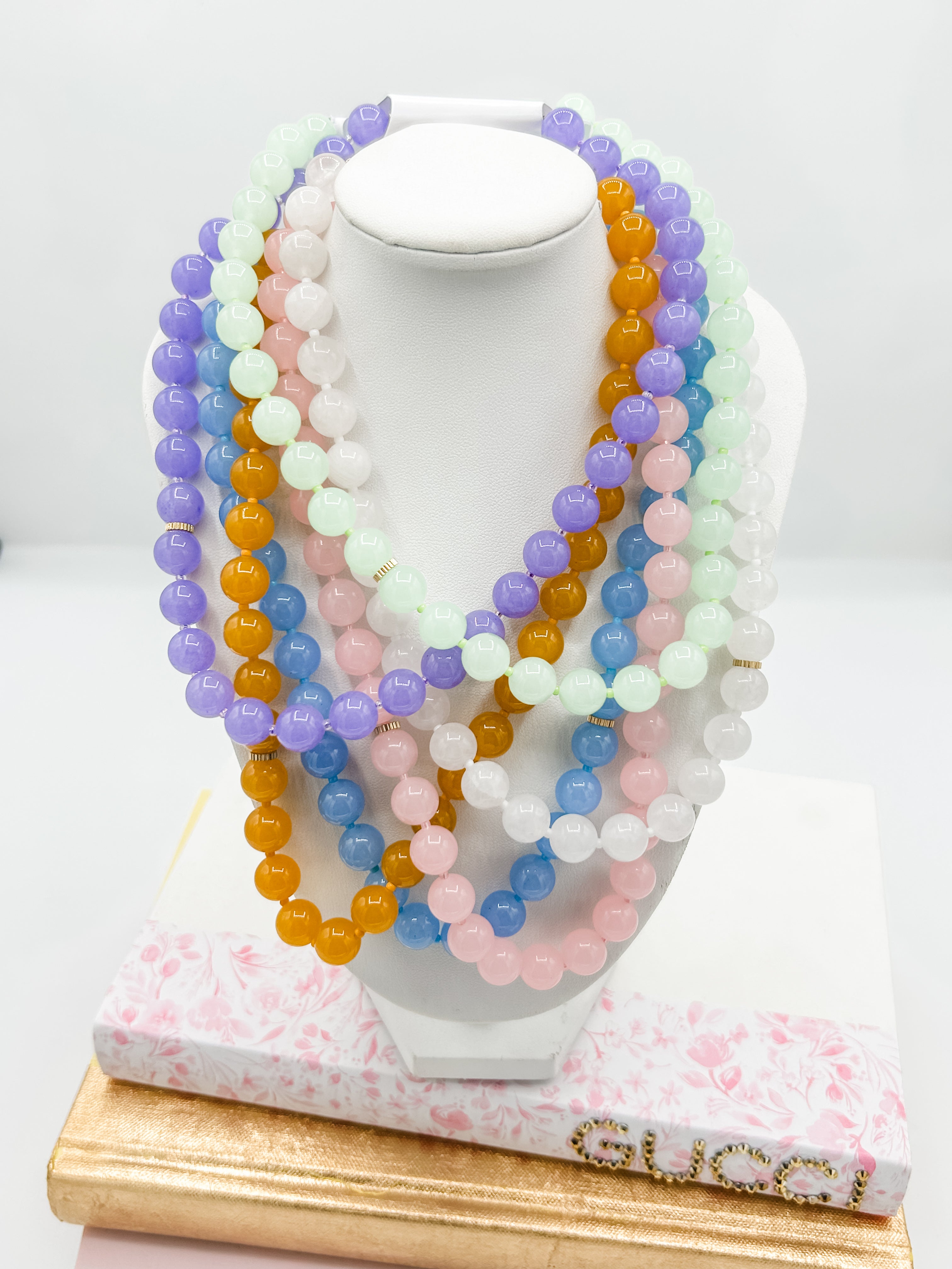 Monochromatic Chunky Bead Color Choker