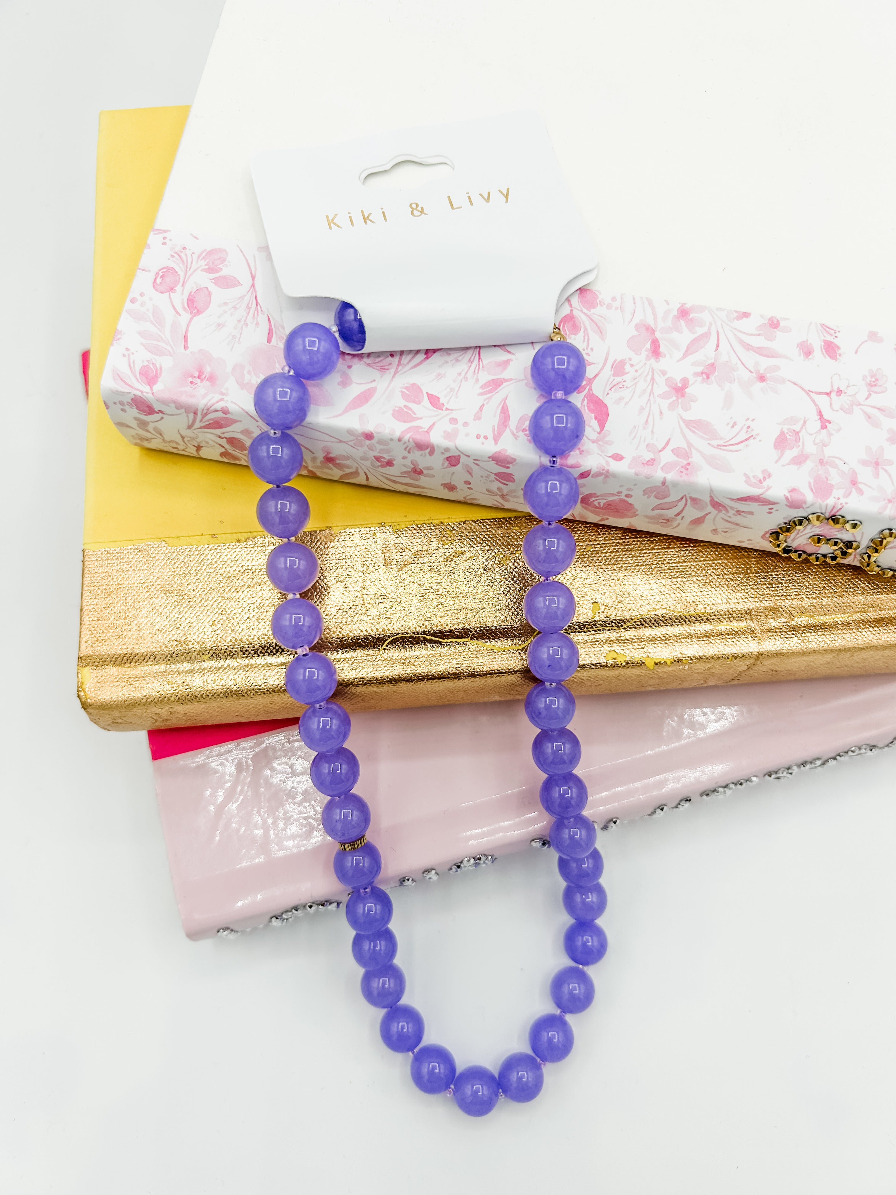 Monochromatic Chunky Bead Color Choker