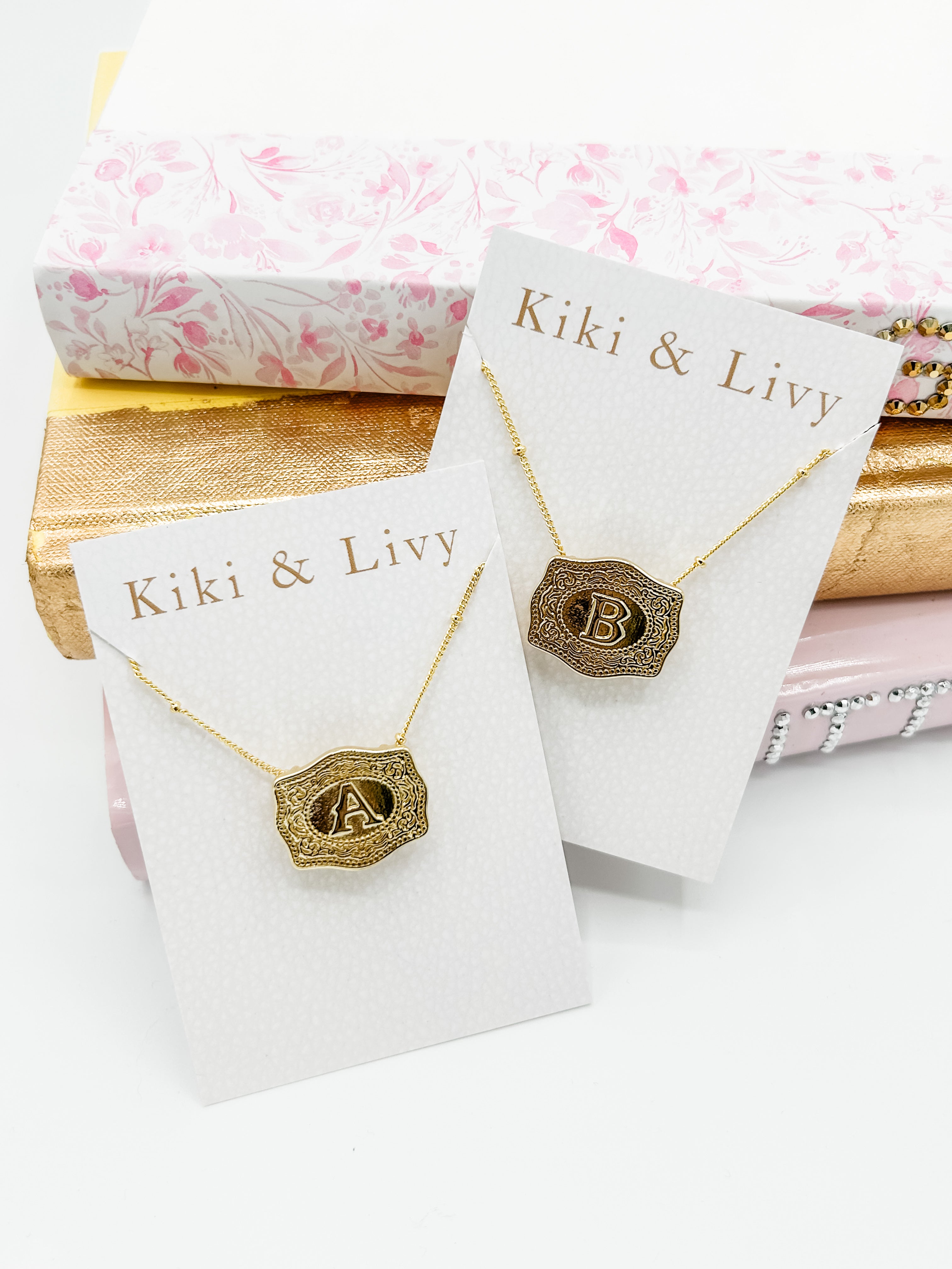 Gold Elegant Pendant Letter Necklace