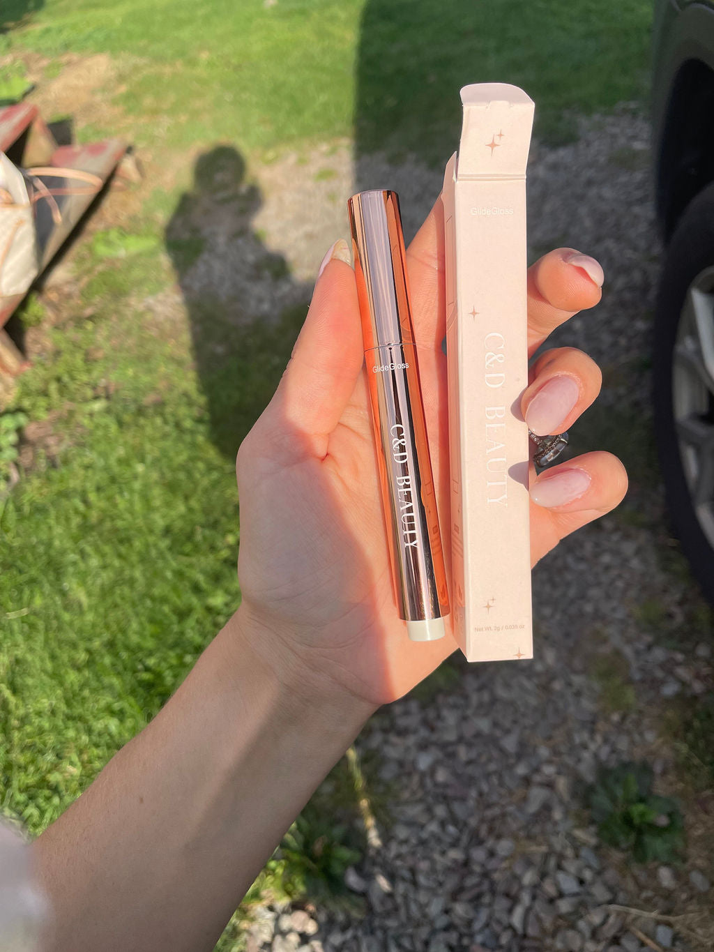 GlideGloss Shimmer Lip Balm Praline