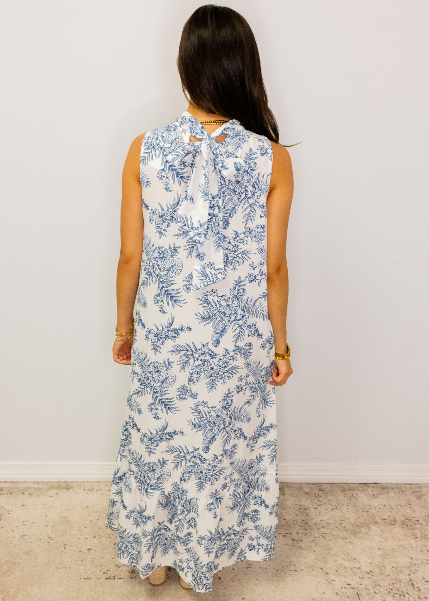 Blue Floral Print Neck Midi Dress