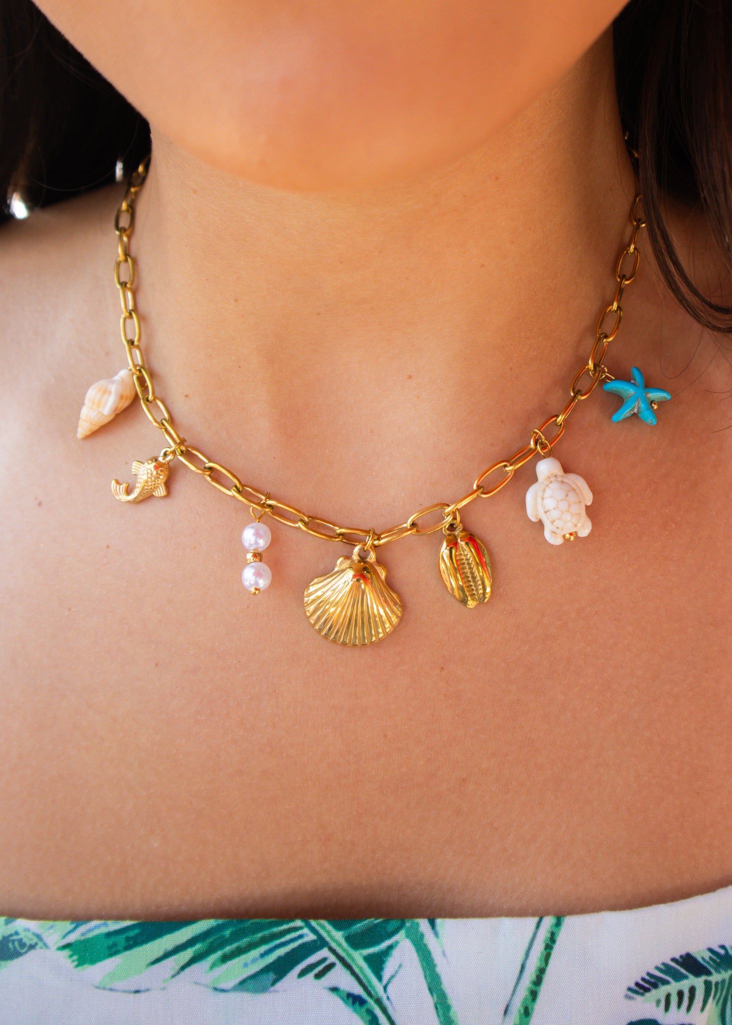 Gold Kate Seashell Charm Necklace