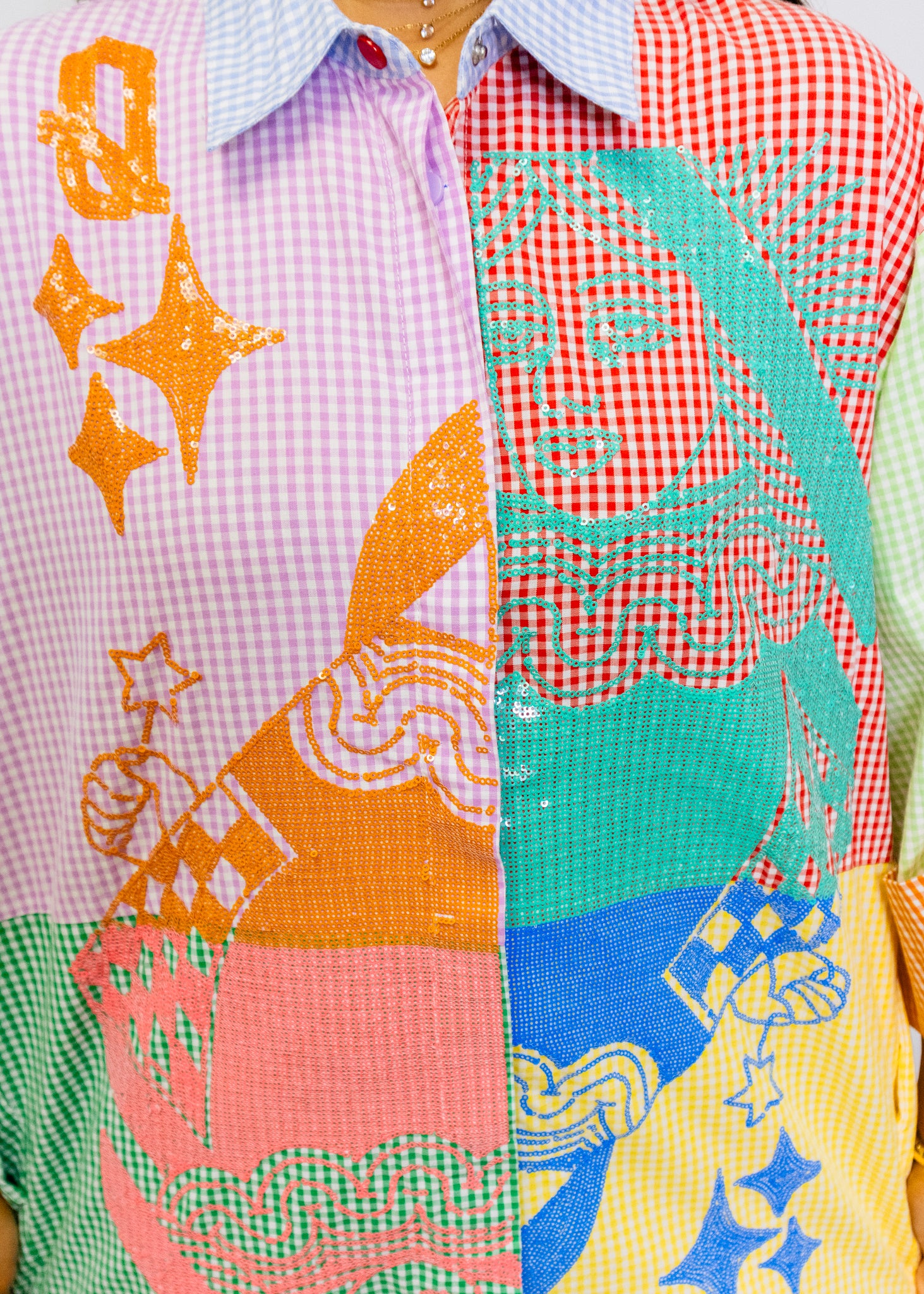Colorblock Gingham Queen Card Logo Button Up Cotton Tunic