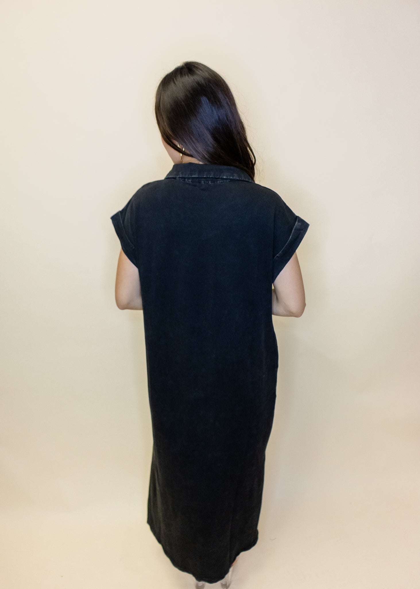 Black Washed Pocket Midi Dress