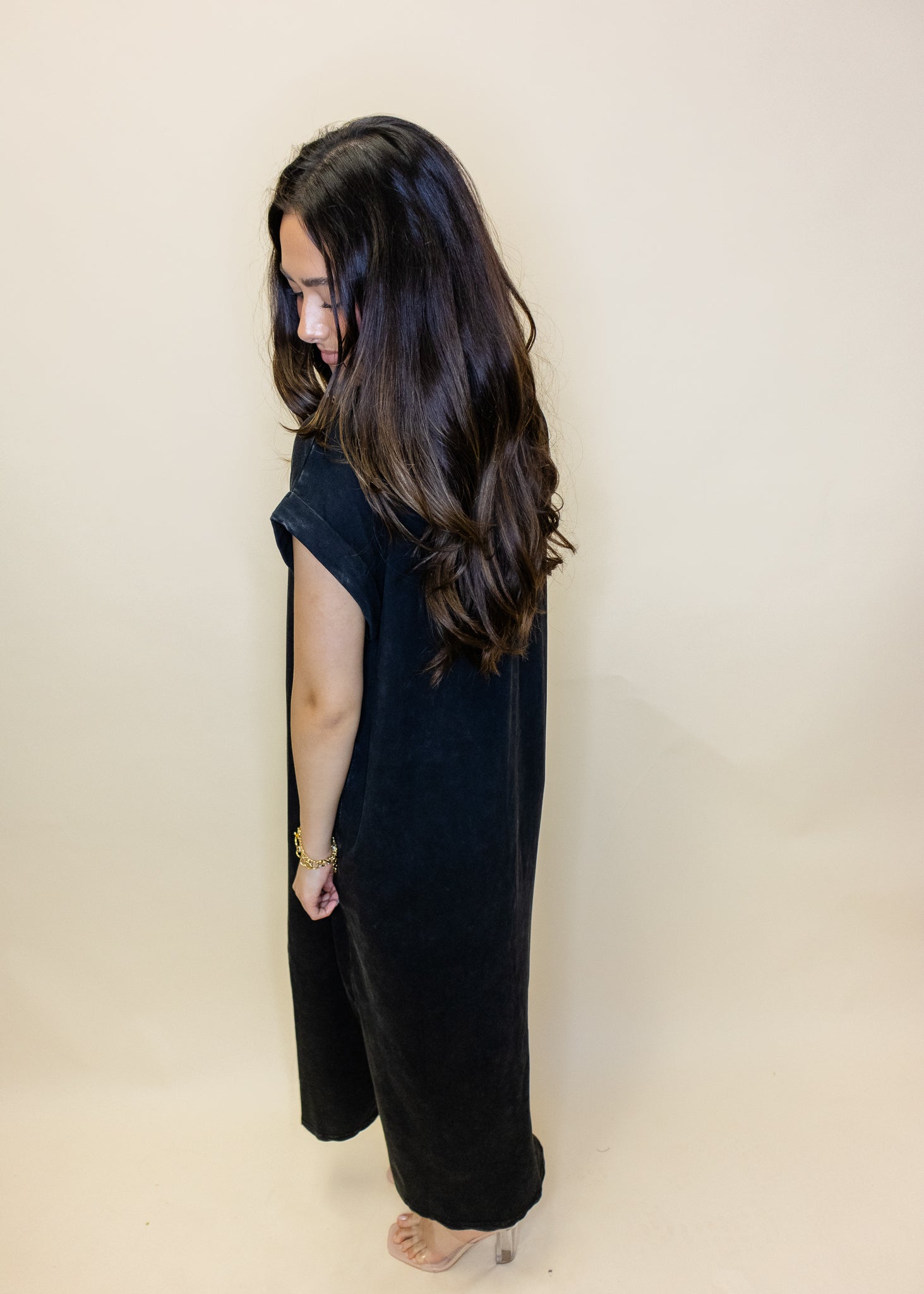 Black Washed Pocket Midi Dress