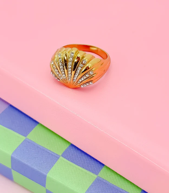 Seashell Spark Gold Ring