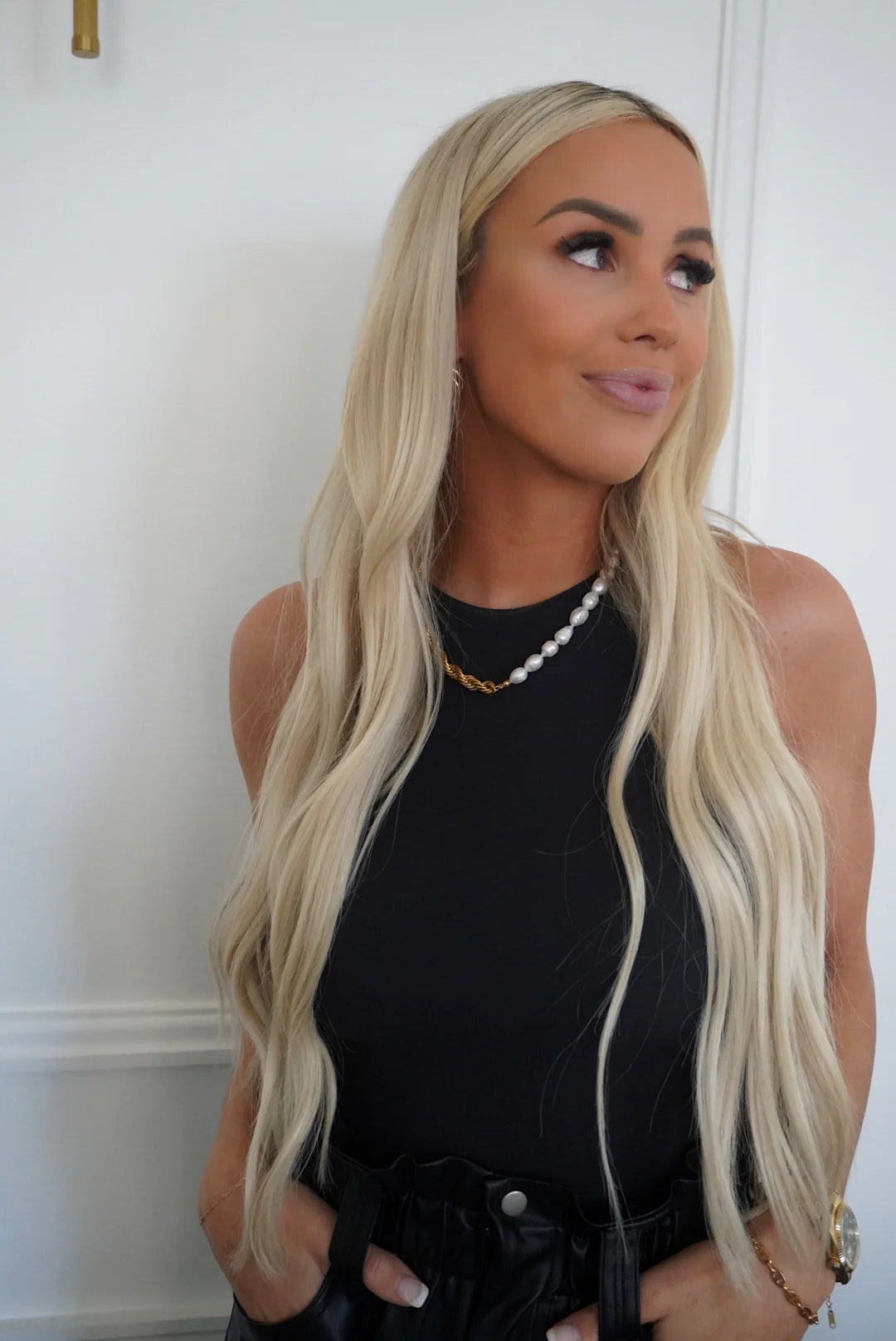 The Willow Gold Pearl Necklace