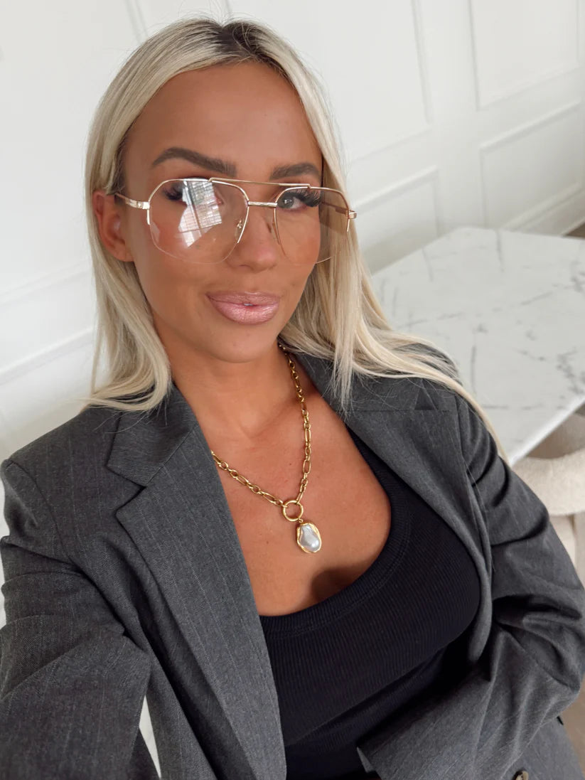 The Cassidy Gold Pearl Necklace