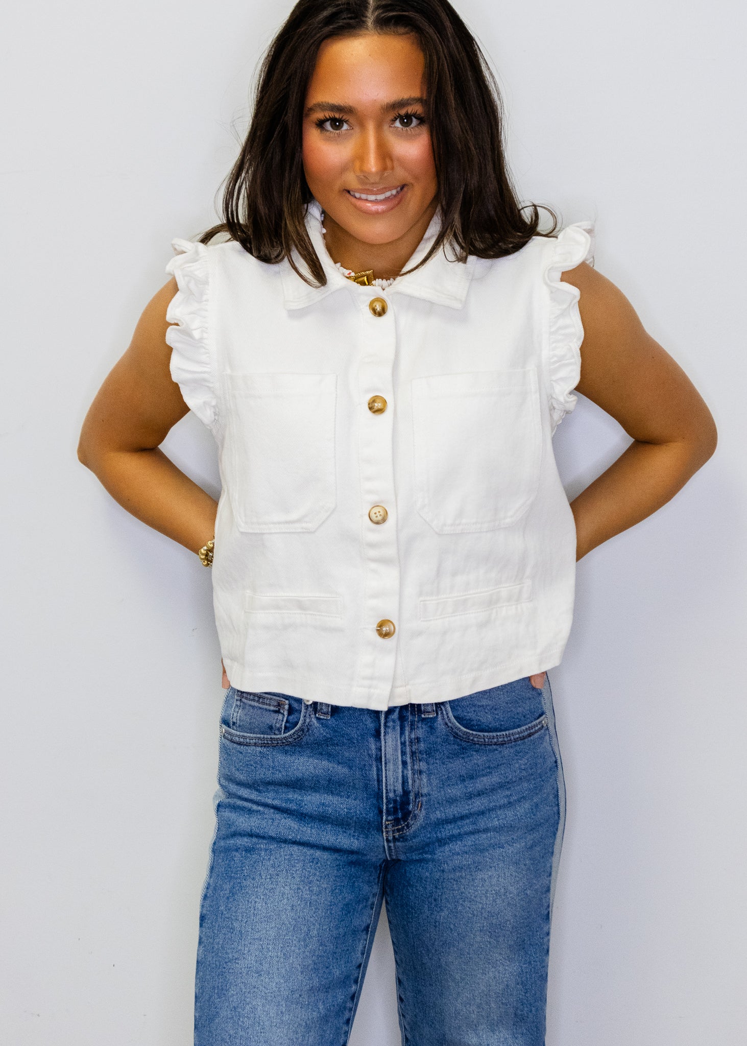 White Ruffle Sleeve Twill Vest