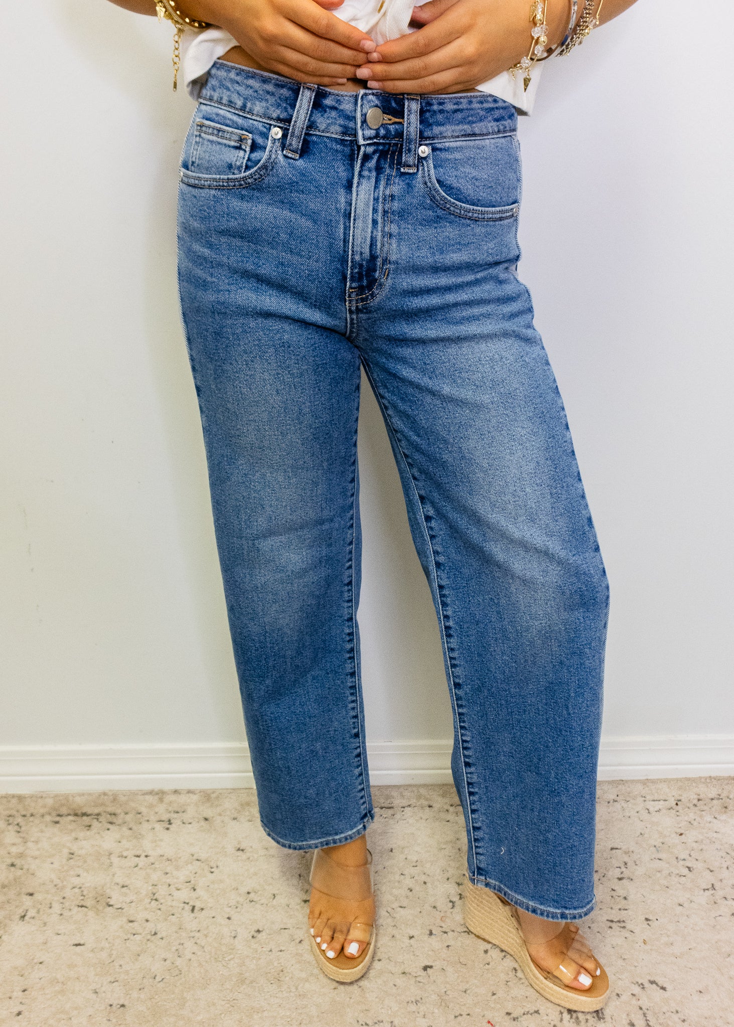 Contrast Side High Rise Jeans