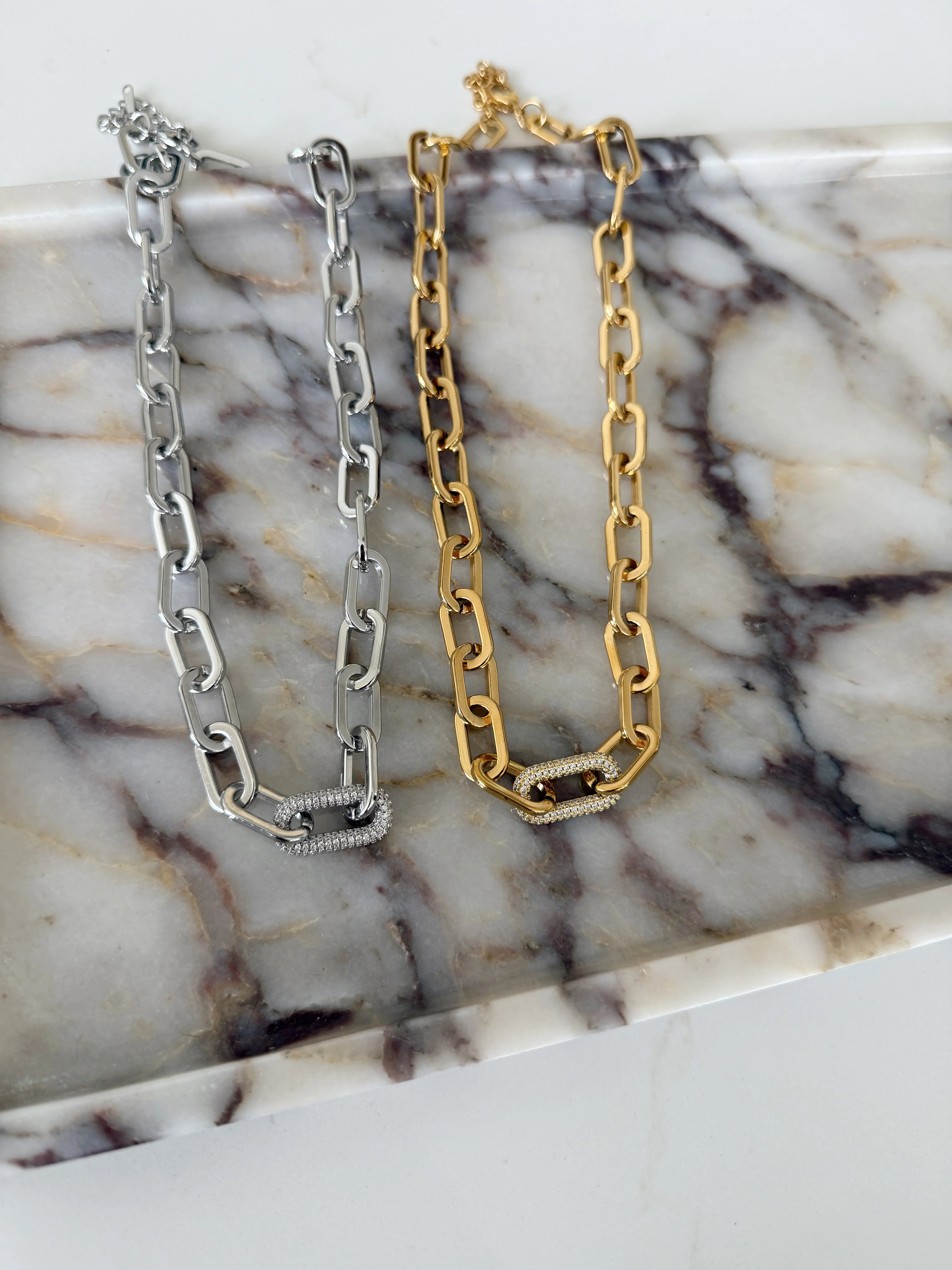 Ava Necklace Silver