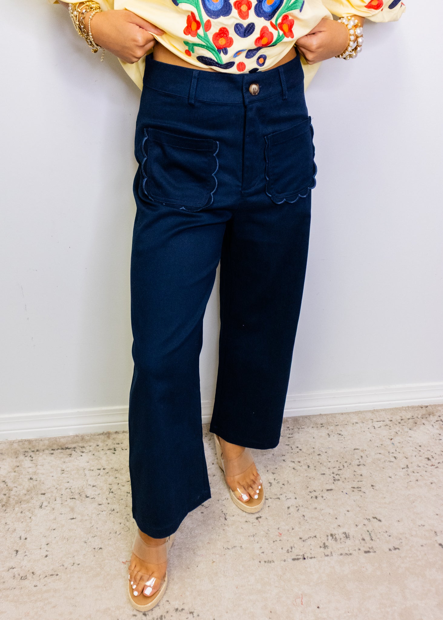 Navy Scallop Pocket Wide Pants