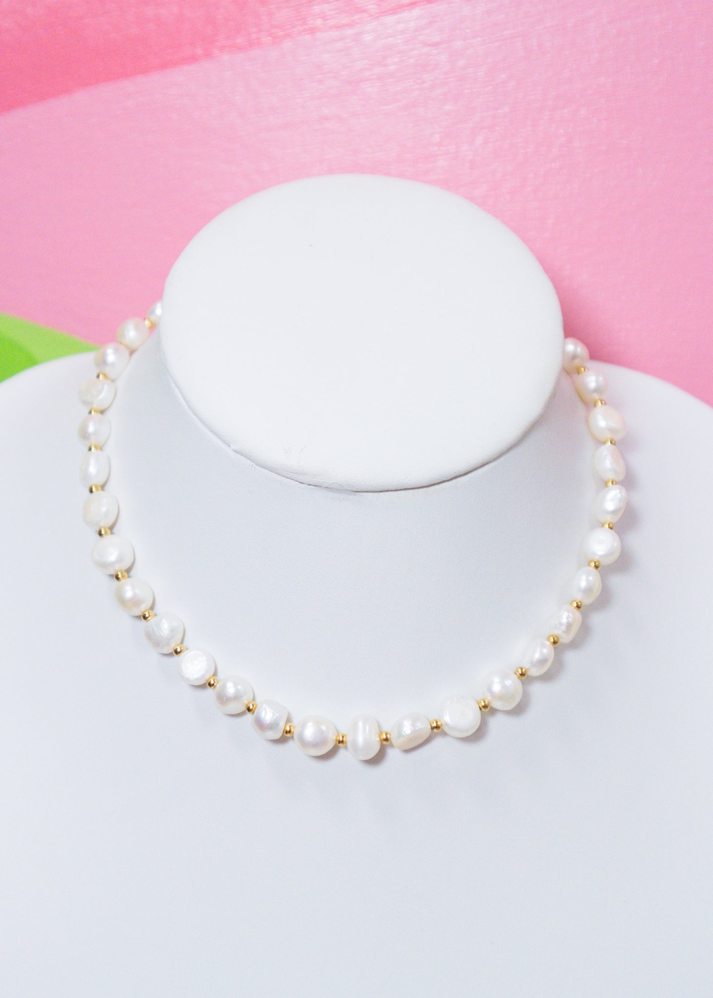 The Glam Pearl Necklace