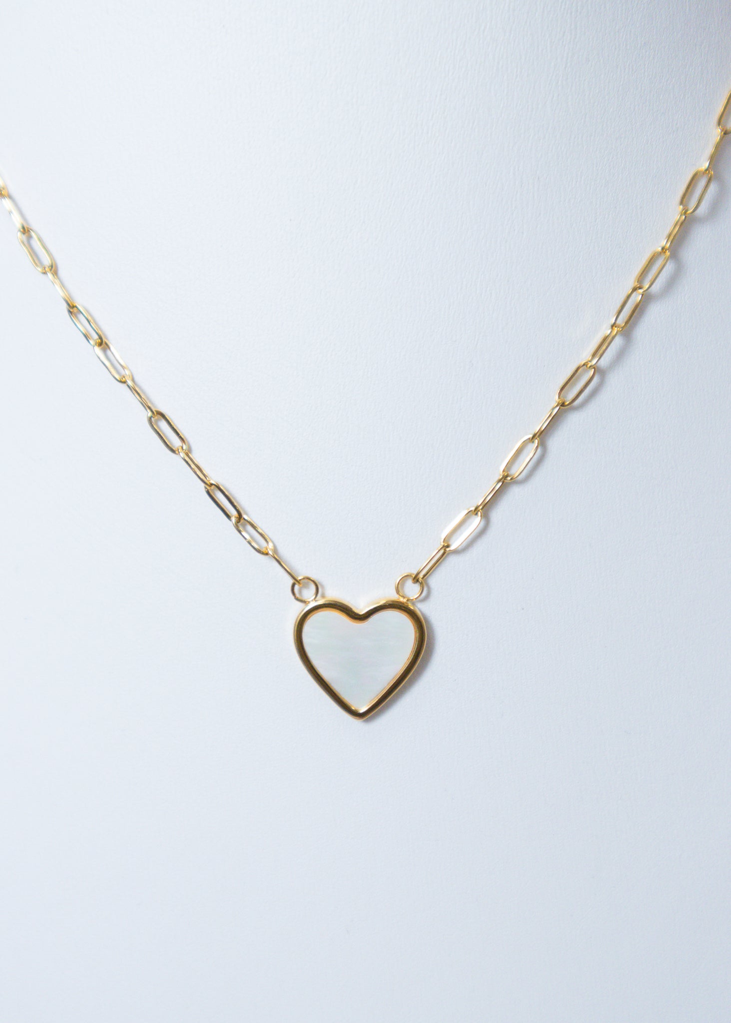 The White Heart Gold Necklace