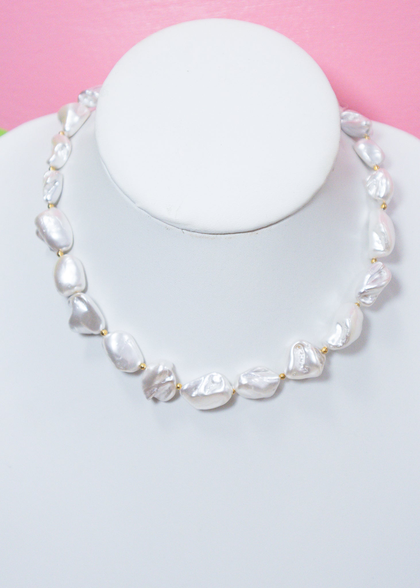 The Chunky Pearl Necklace