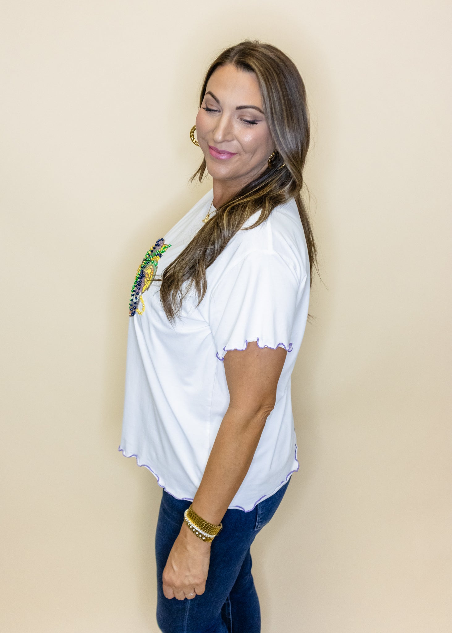 White Frill Edge King Cake Tee