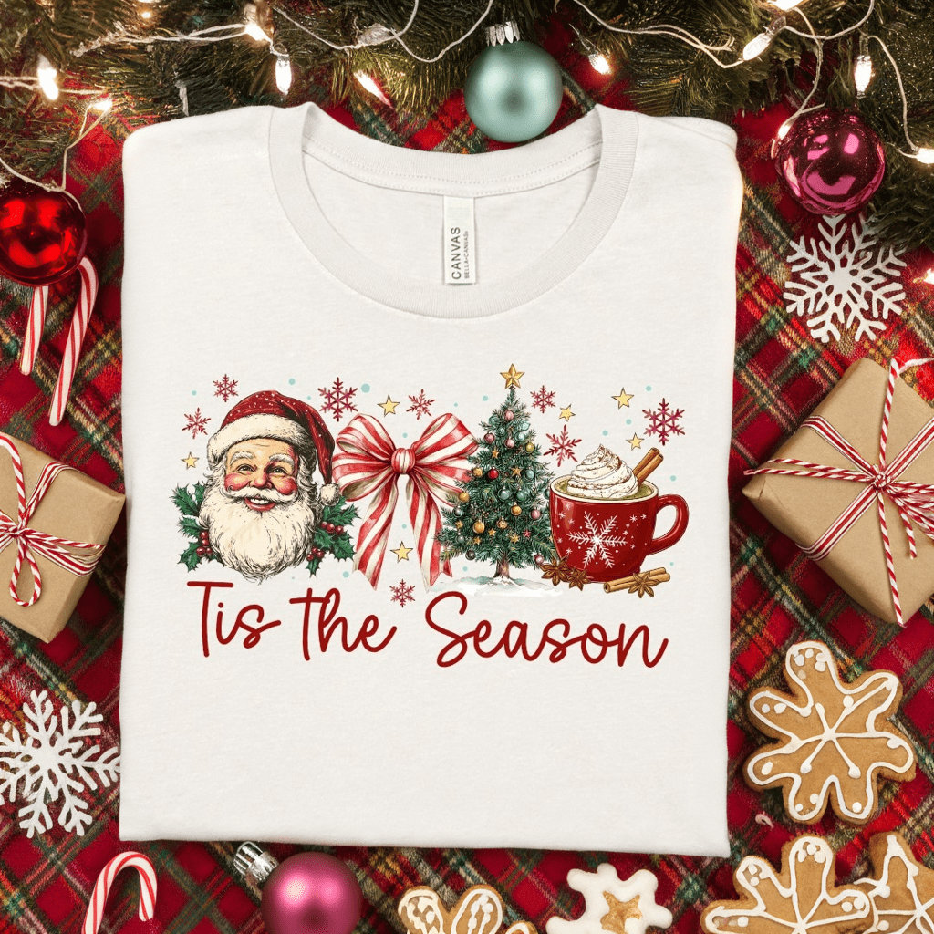 FestiviTees Women - Apparel - Shirts - T-Shirts Vintage Santa Scene Graphic Tee