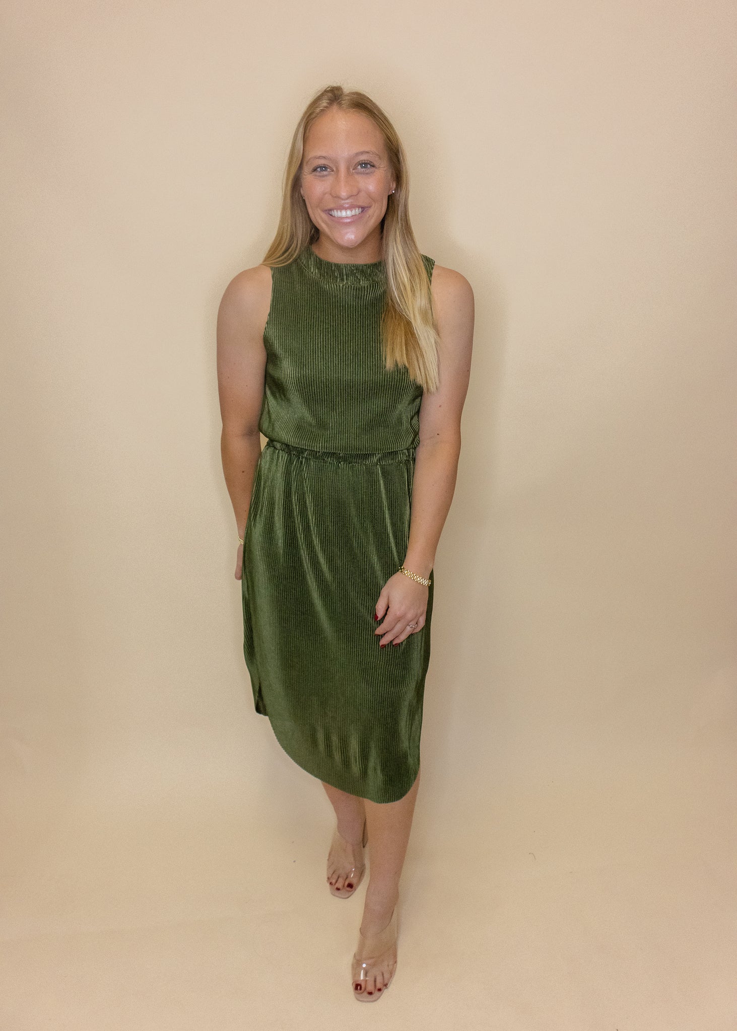 Olive Pleated Elastic Waist Midi Dress