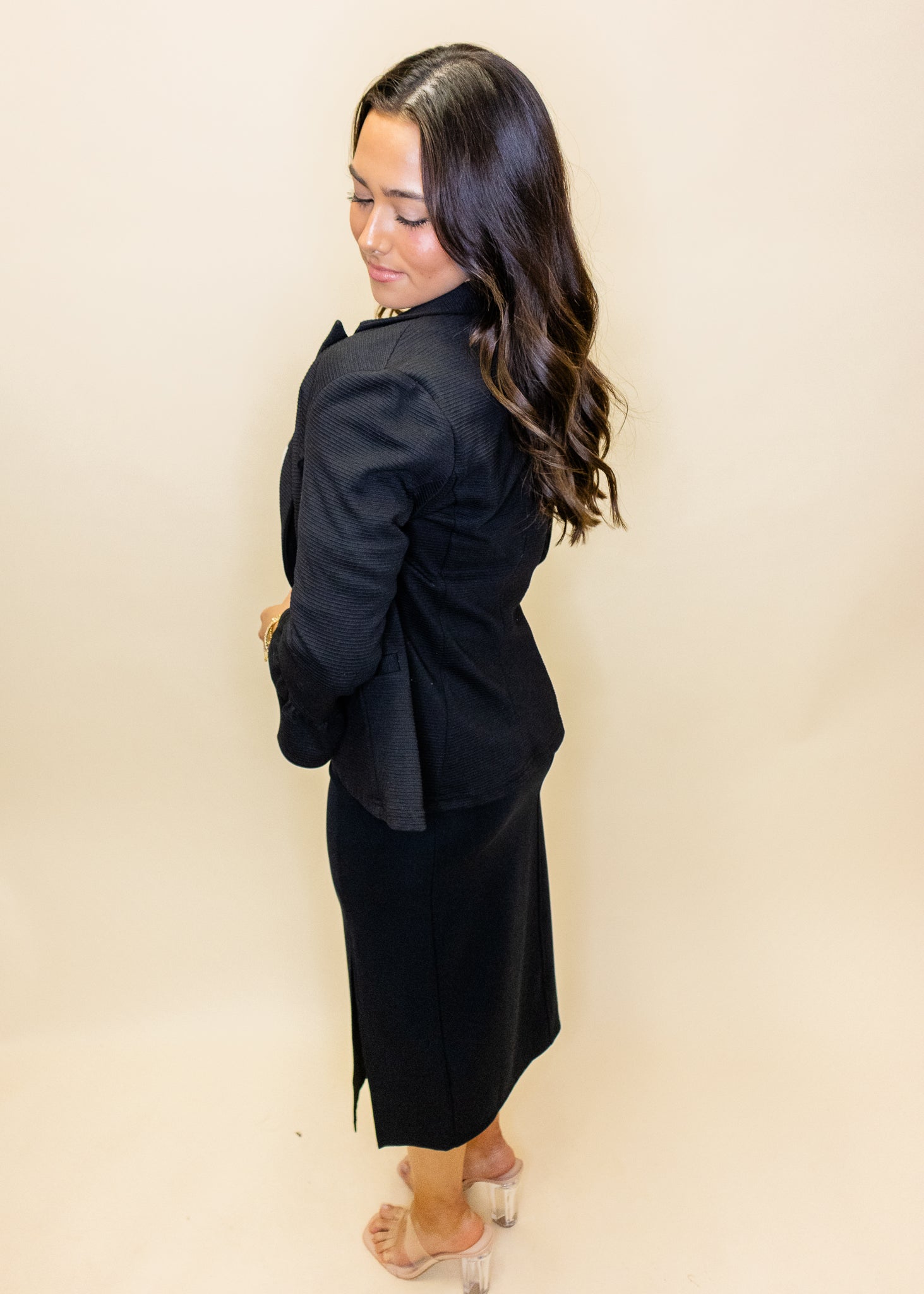 Black 3/4 Ruffle Sleeve Blazer