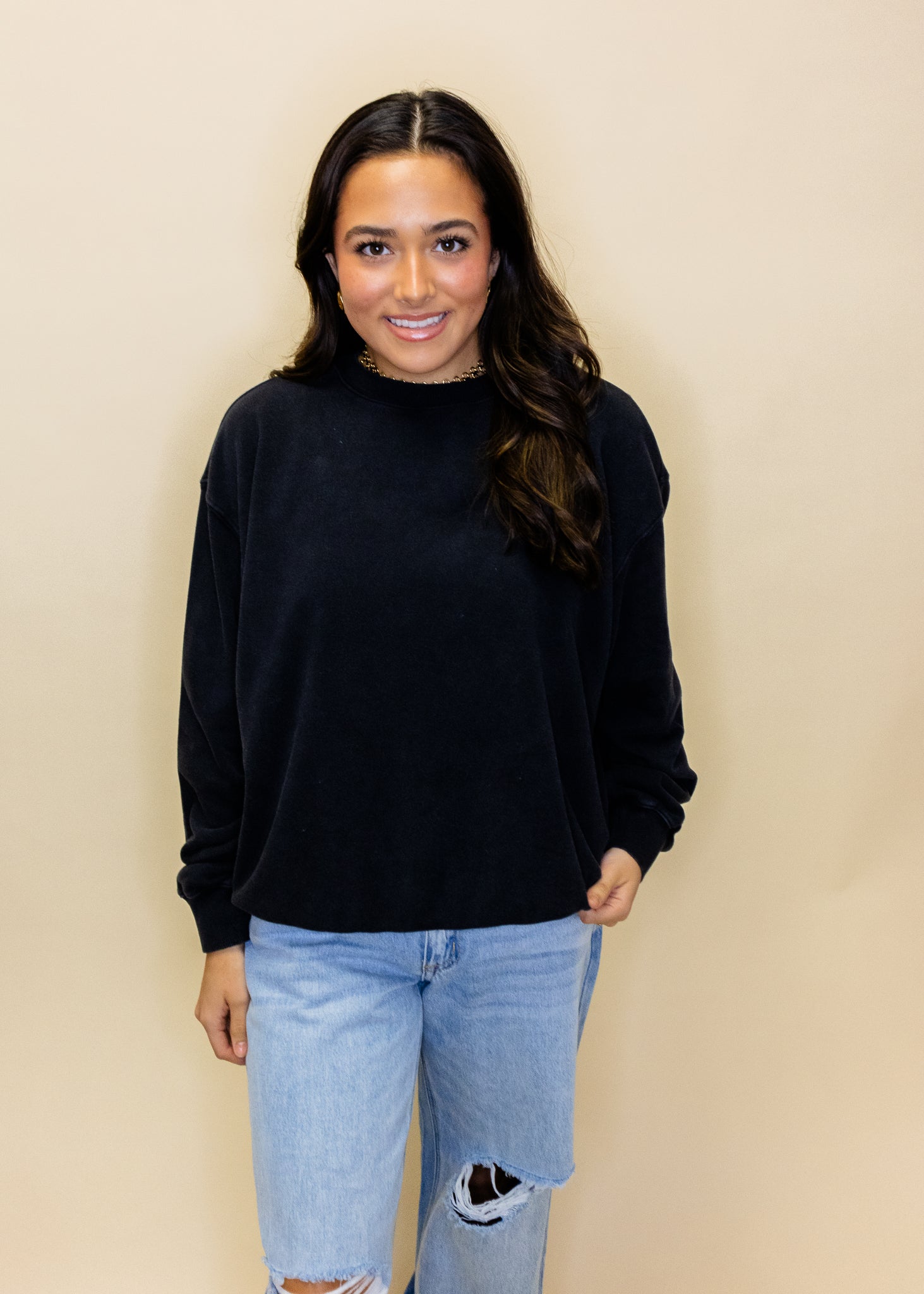 Black Crew Neck Sweatshirt