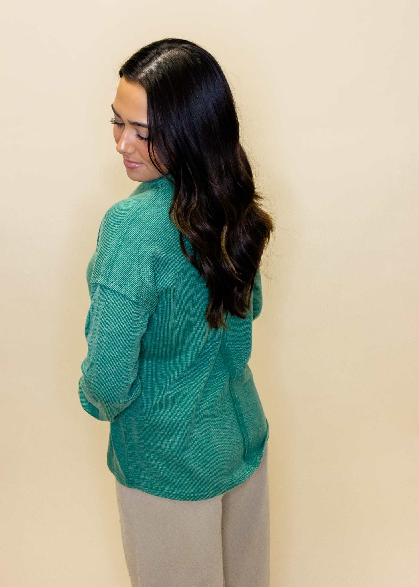 Green Casual V-Neck Top