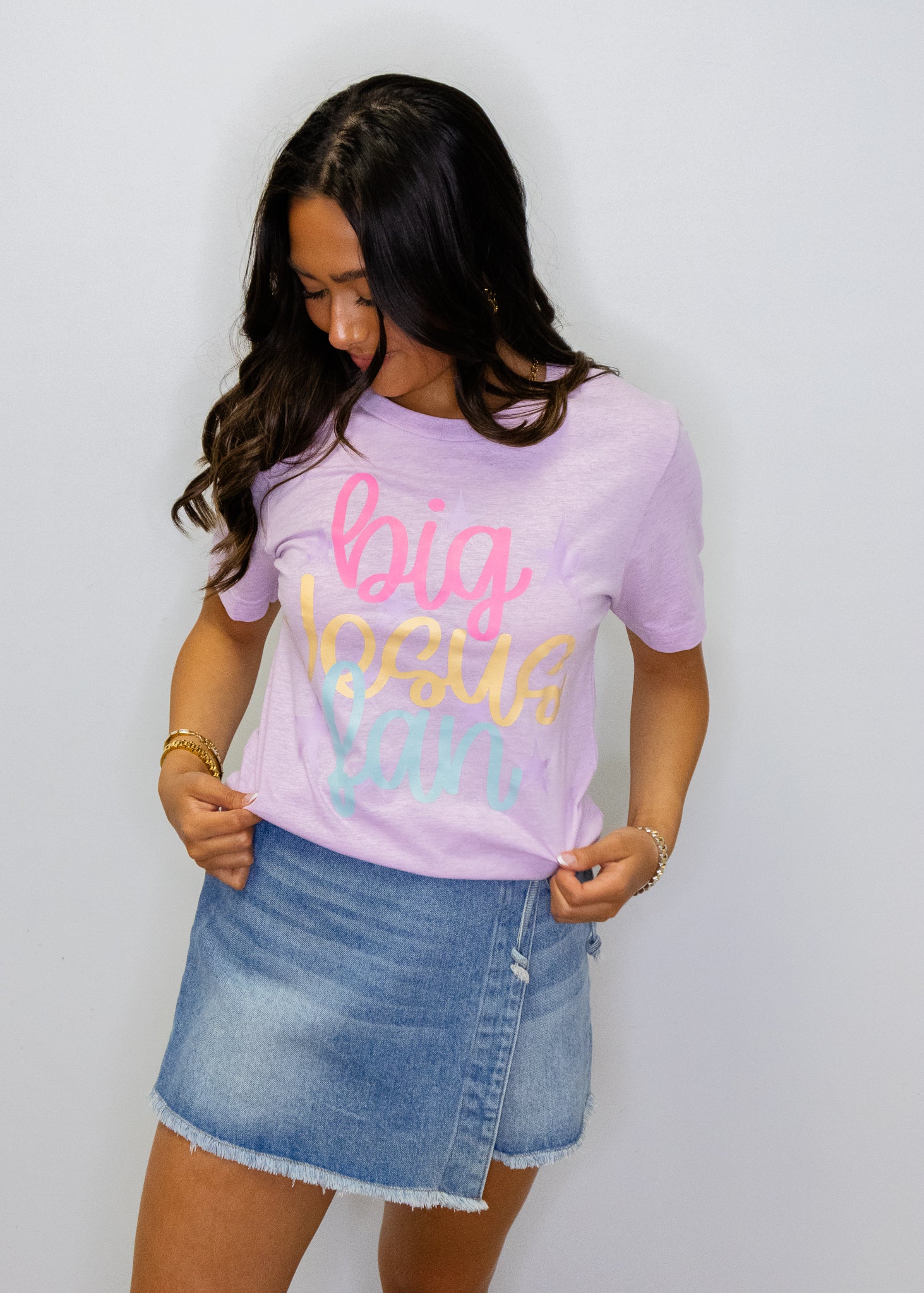 Lilac Big Jesus Fan T-Shirt