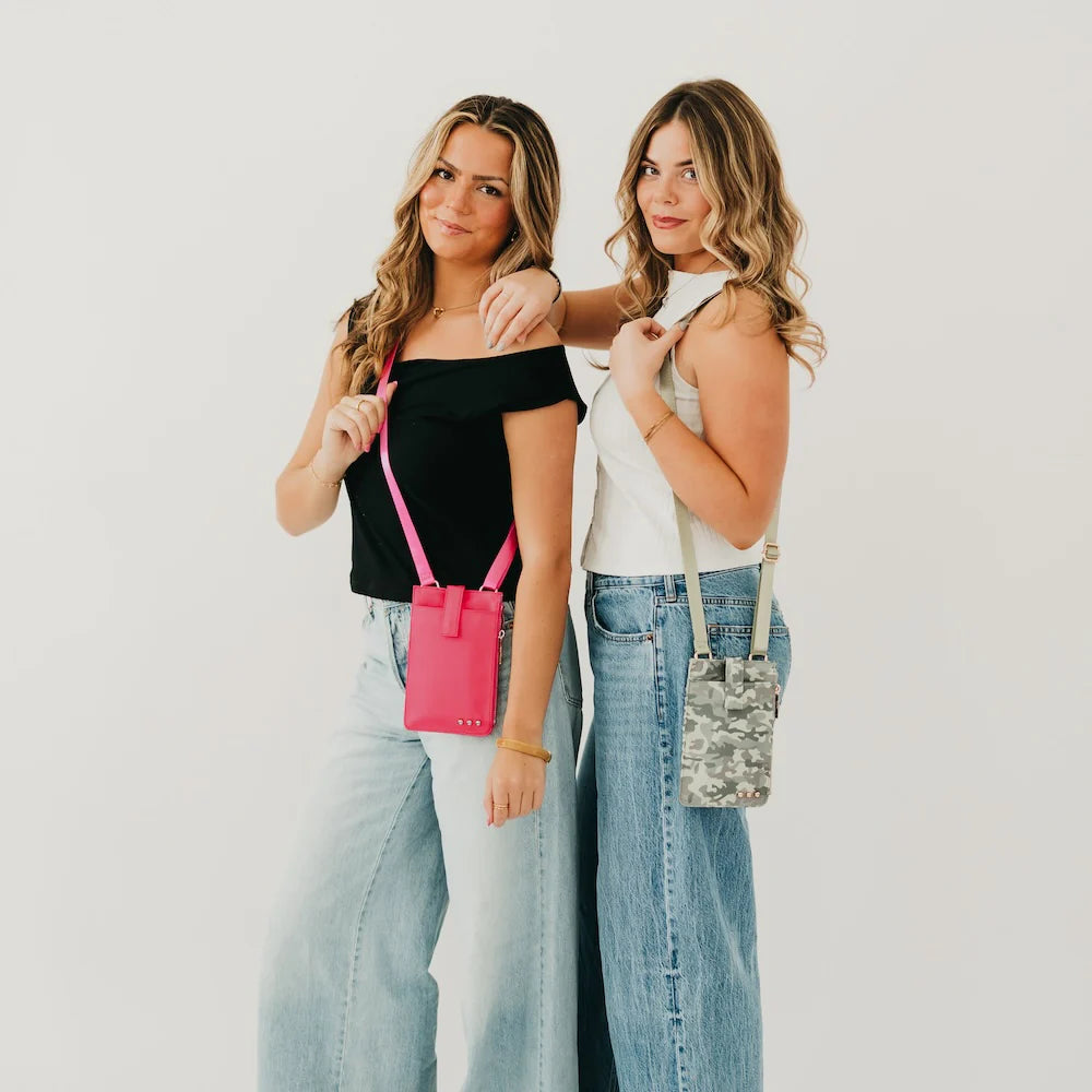 Nyla Nylon Phone Bag