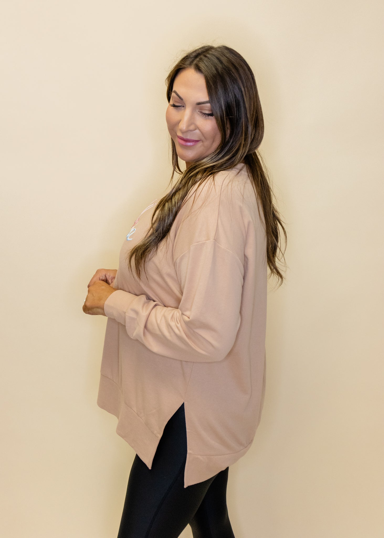 "Mama" 3D Embroidered Multi Color Sweatshirt