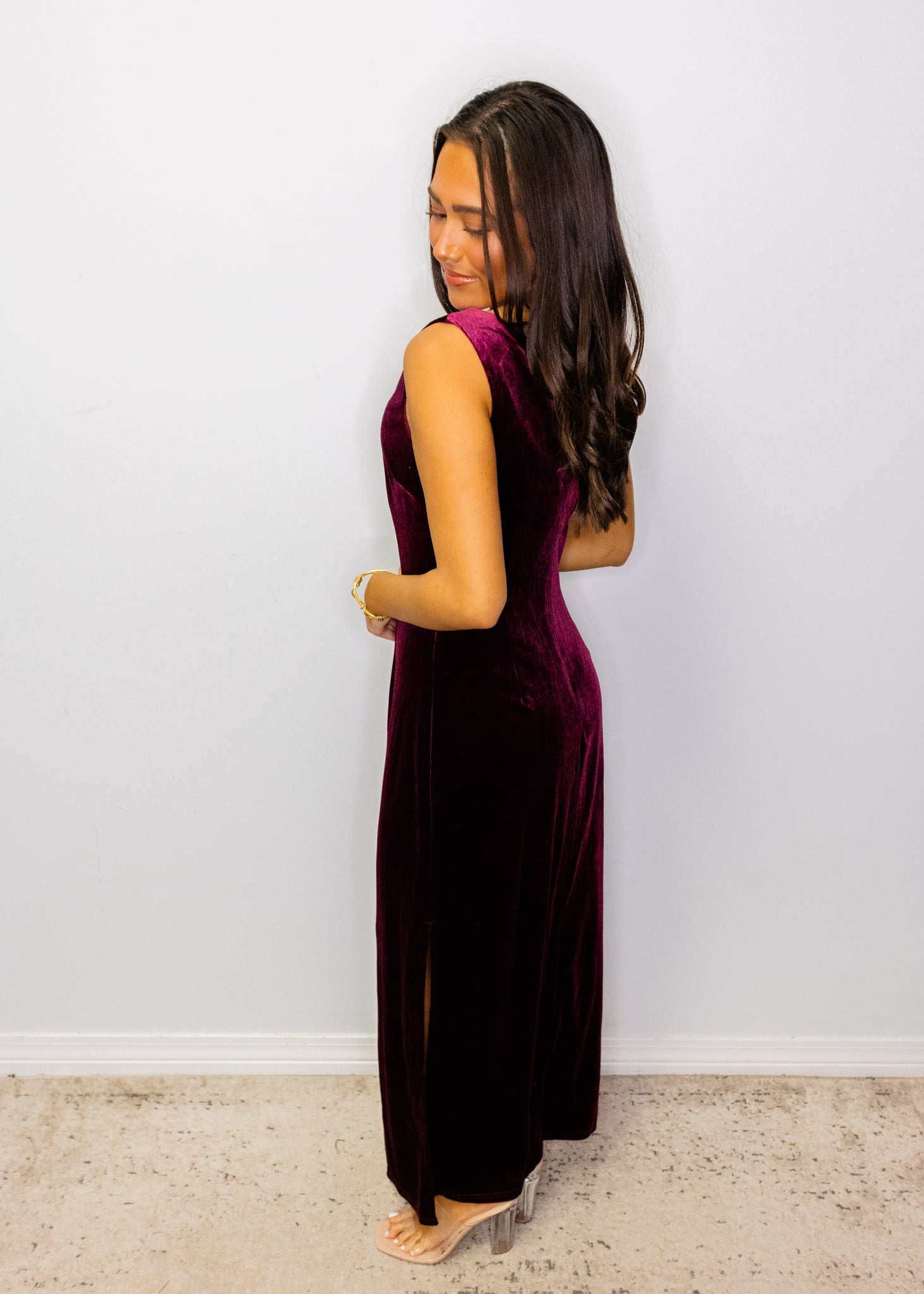 Red Wine Velvet Midi Dress