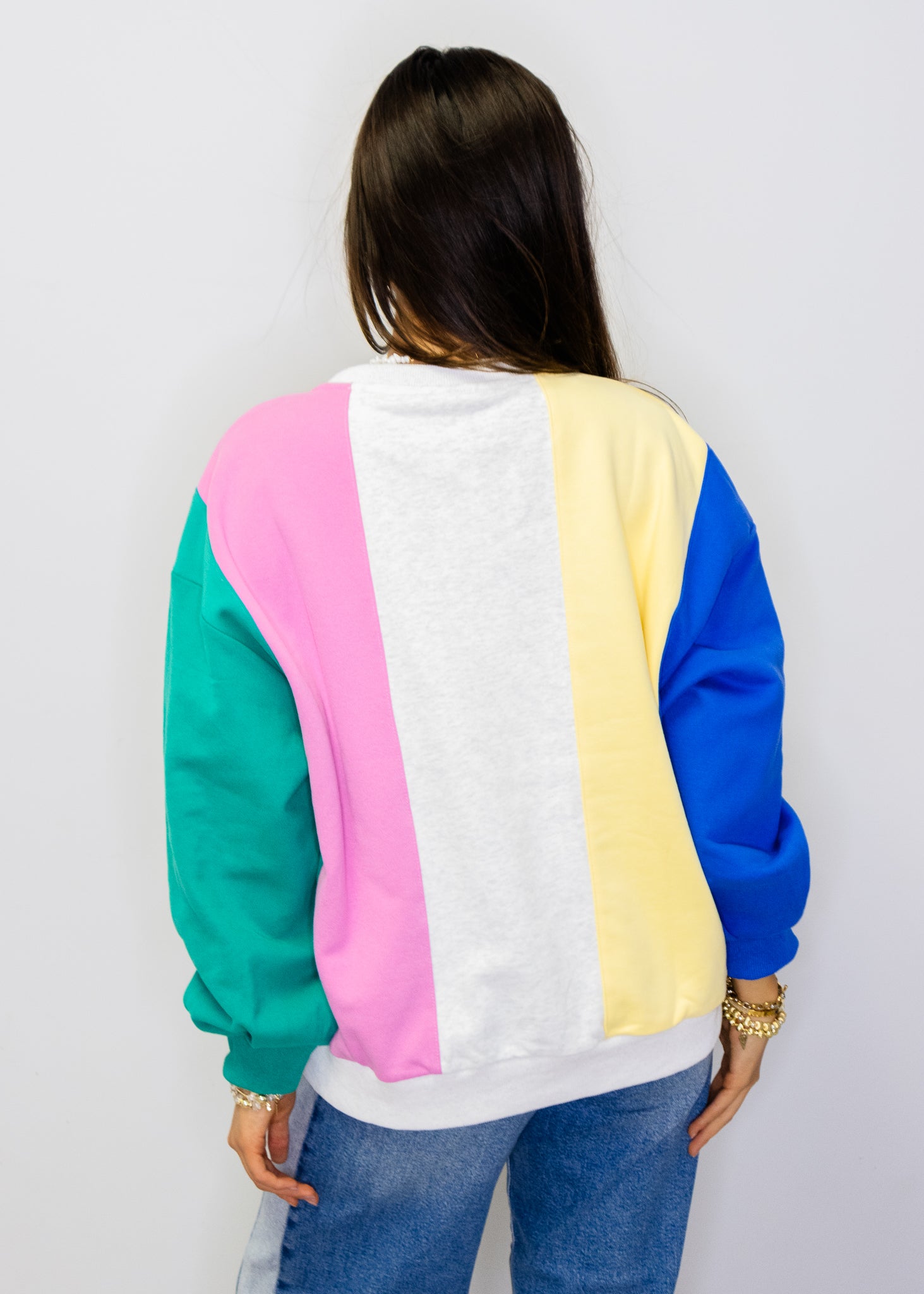 Multi Colorblock Stripe QOS Card Logo Sweatshirt