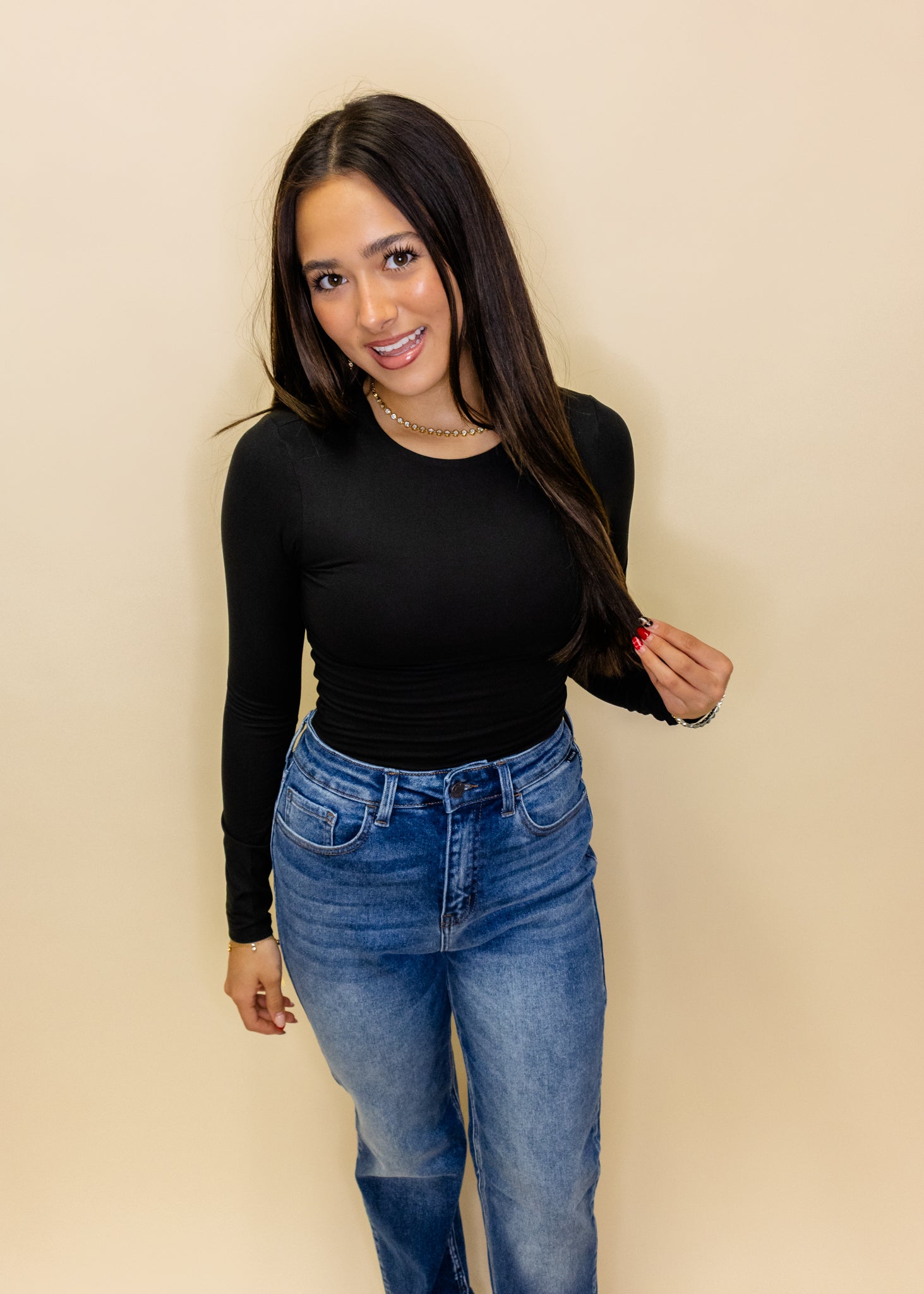 Black Long Sleeve Round Neck Bodysuit