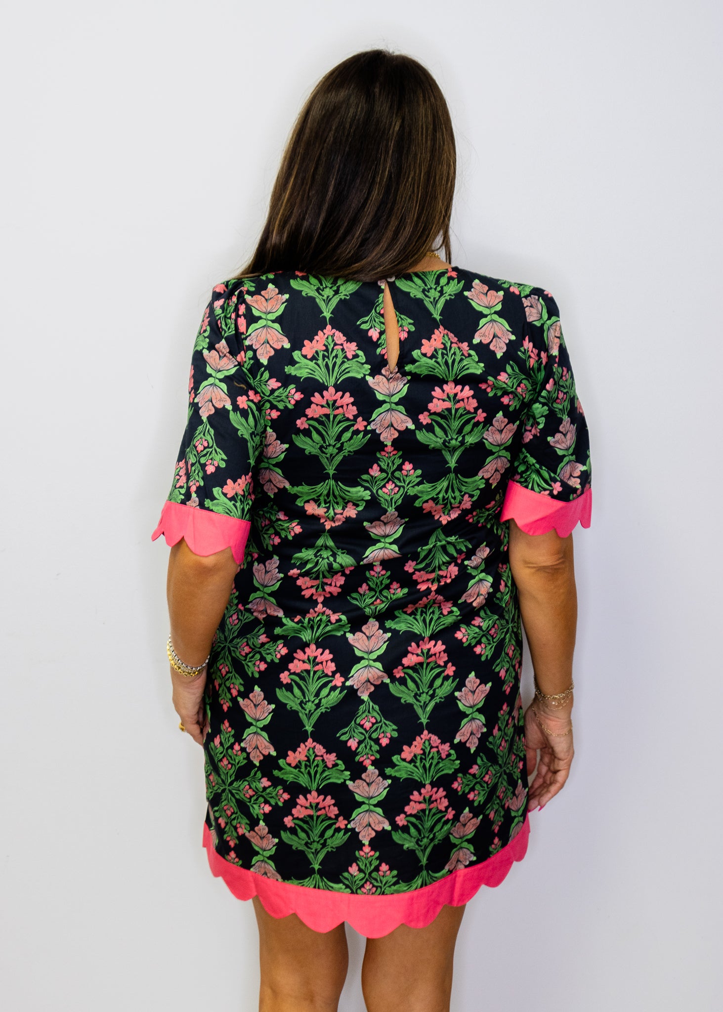 Black Floral Scallop Edge Shift Dress